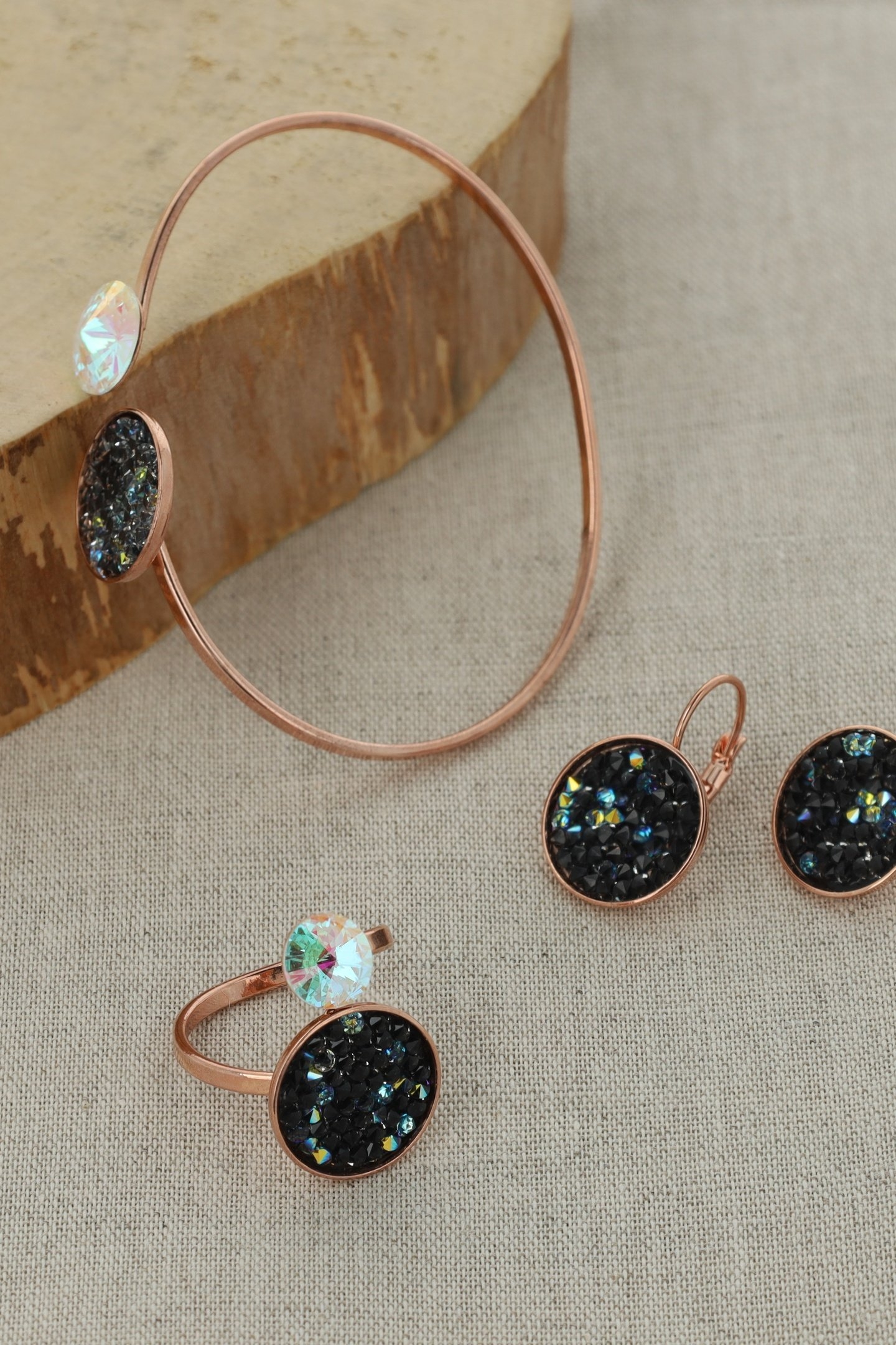 CLASSIC ROCKS EARRINGS BLACK 3