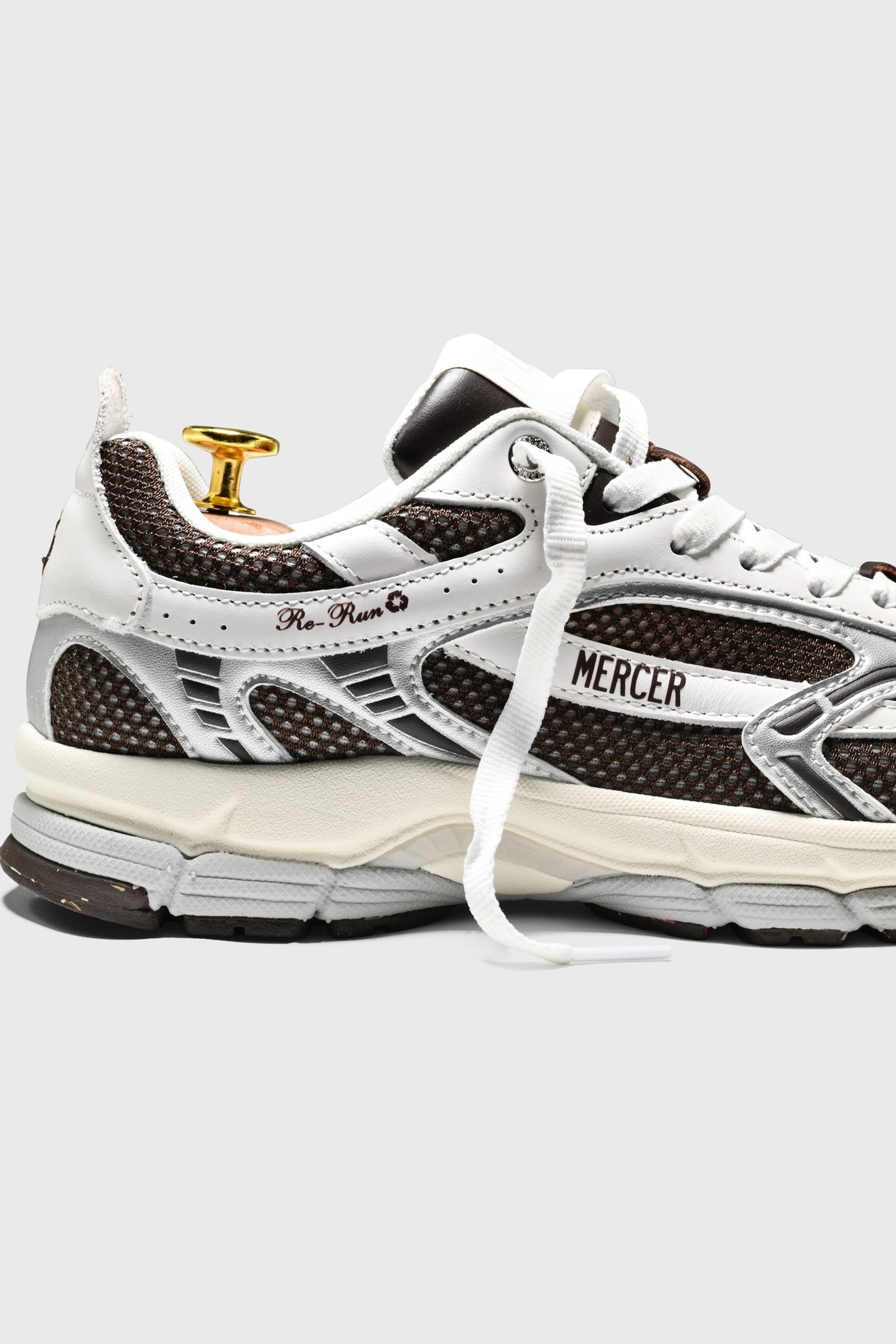 THE RE-RUN WHITE SILVER WHITE/BROWN 3