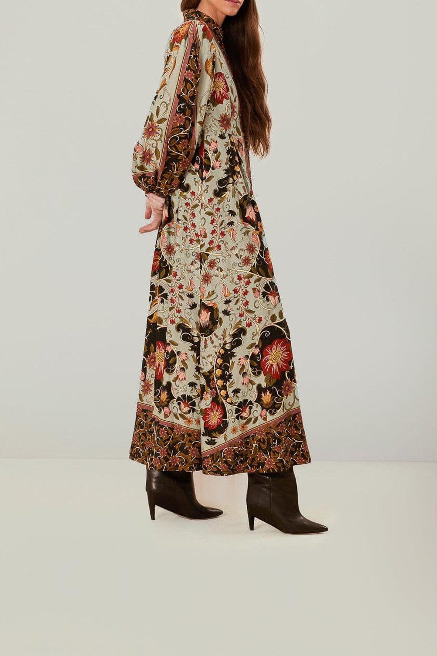 FLOWING BEAUTY MAXI DRESS 4