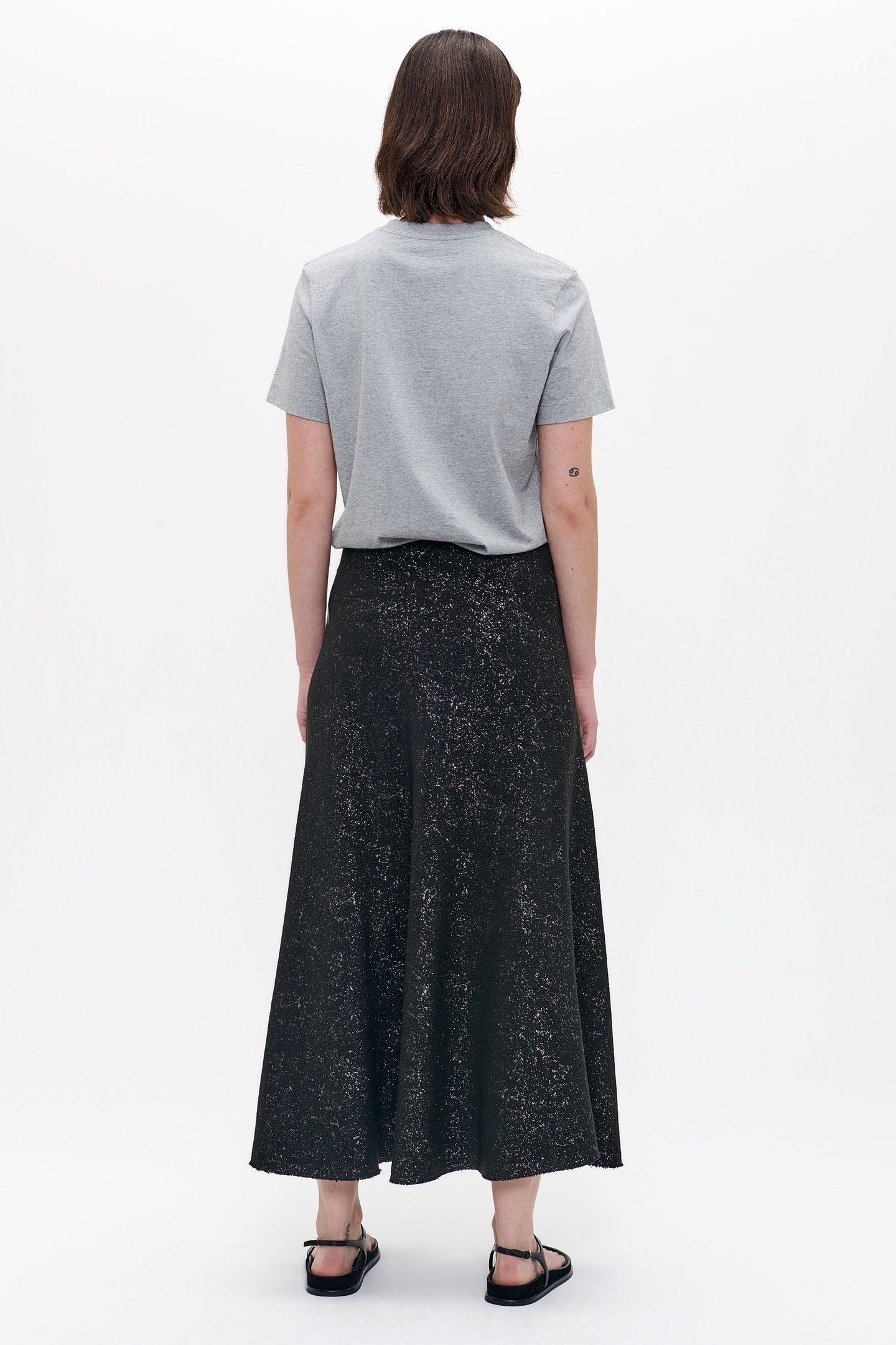 SHIMMER SKIRT BLACK 3