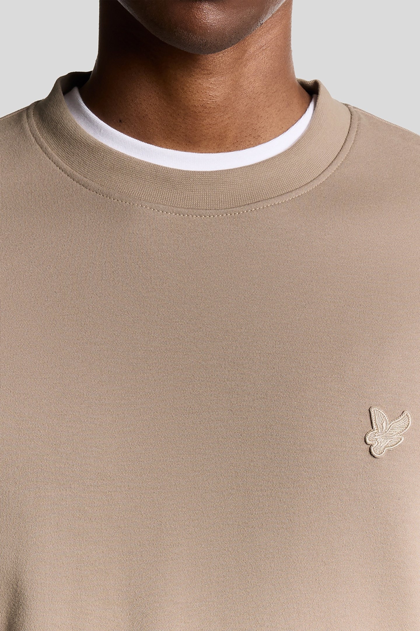 INTERLOCK CREW NECK SWEATSHIRT COBBLESTONE 5