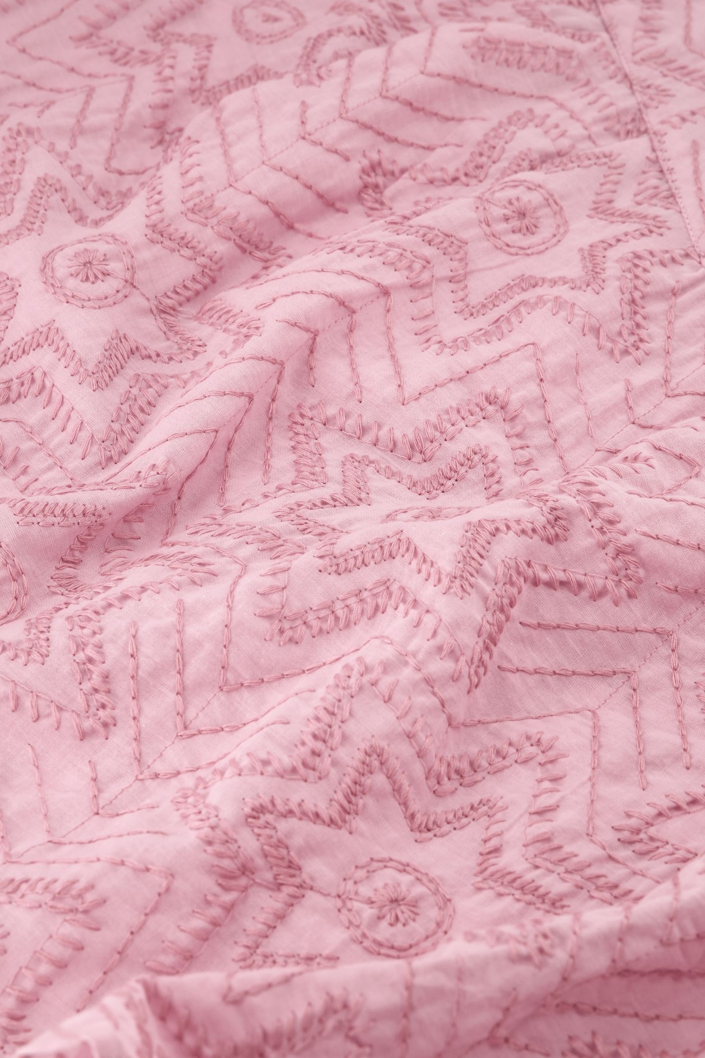 MYA TOP ALLOVER EMBRO CAMEO PINK 5