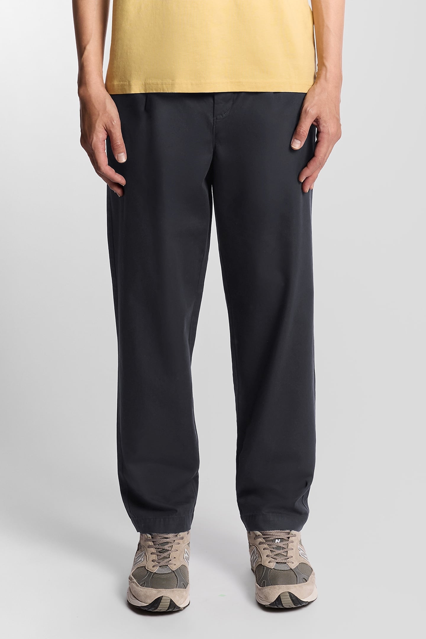 WORKWEAR TROUSERS LACQUER 2