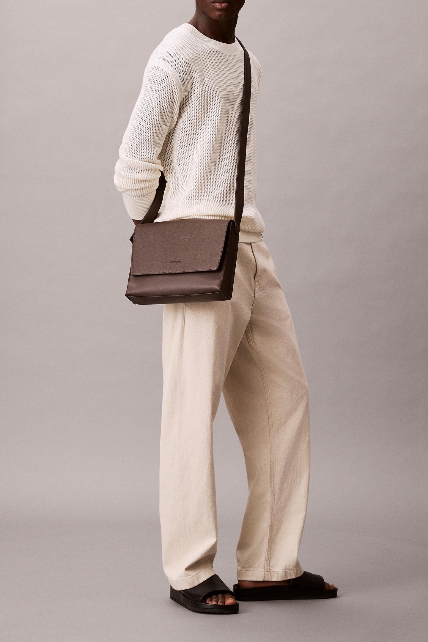 MICRO PEBBLE MESSENGER DELICIOSO 1