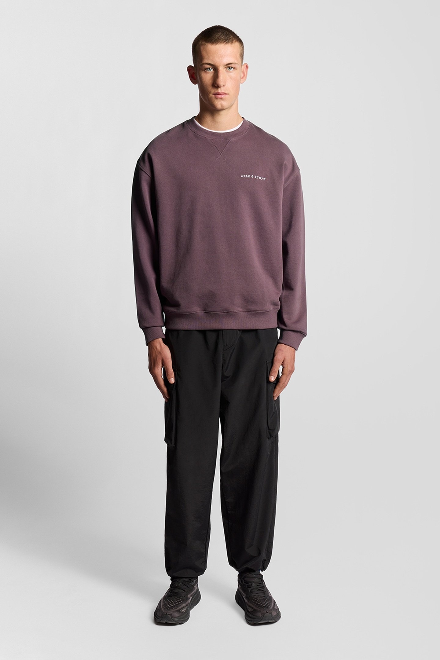SCRIPT BRUSHBACK CREW NECK SWEATSHIRT DUSKY MAROON 1