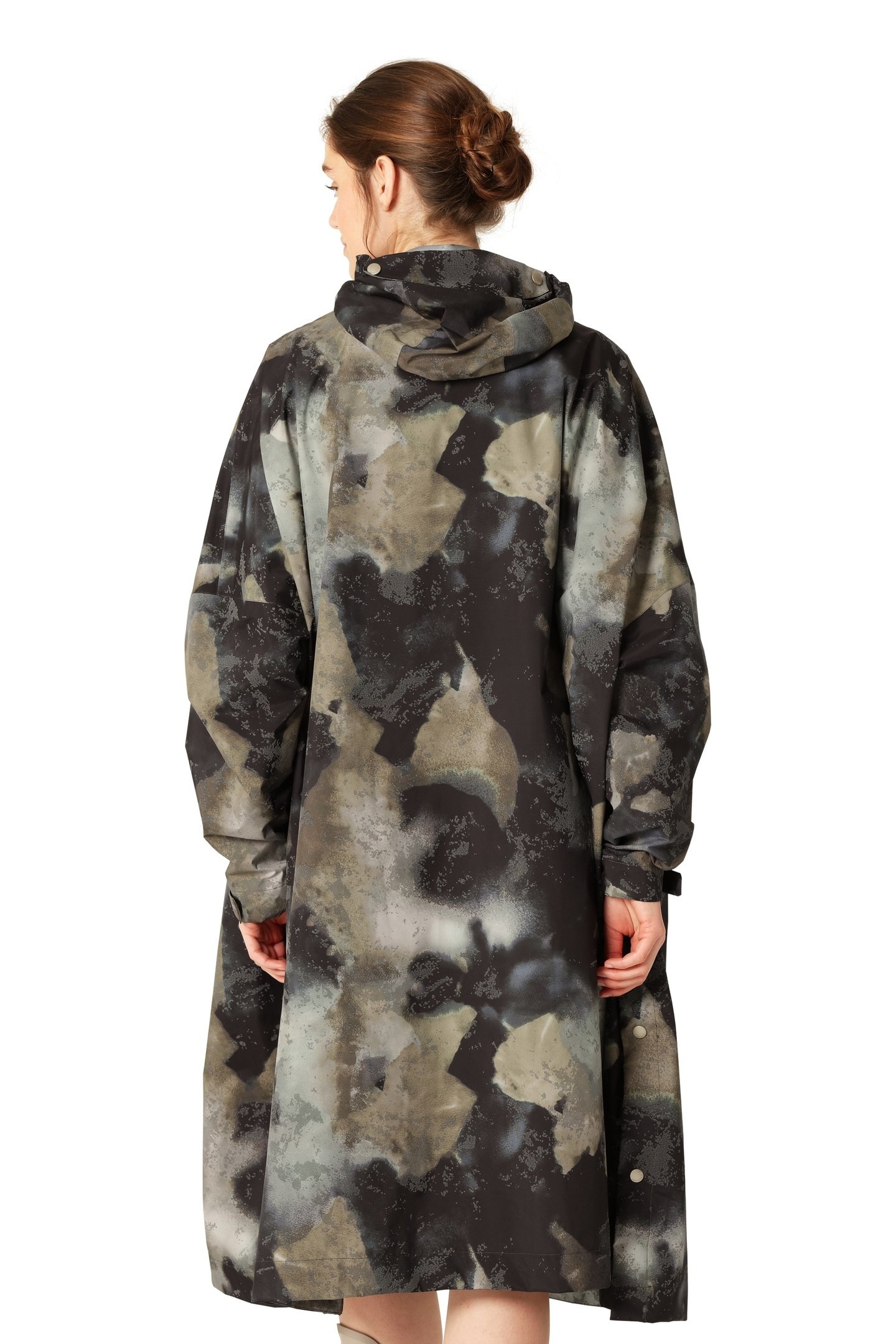 RAIN222SPRP PONCHO MOSS PRINT 3