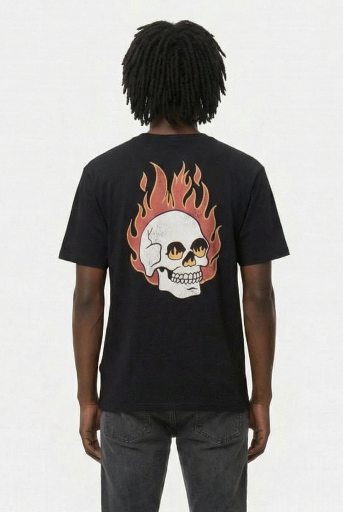 FLAMING SKULL WASHED SS TEE BLACK 2