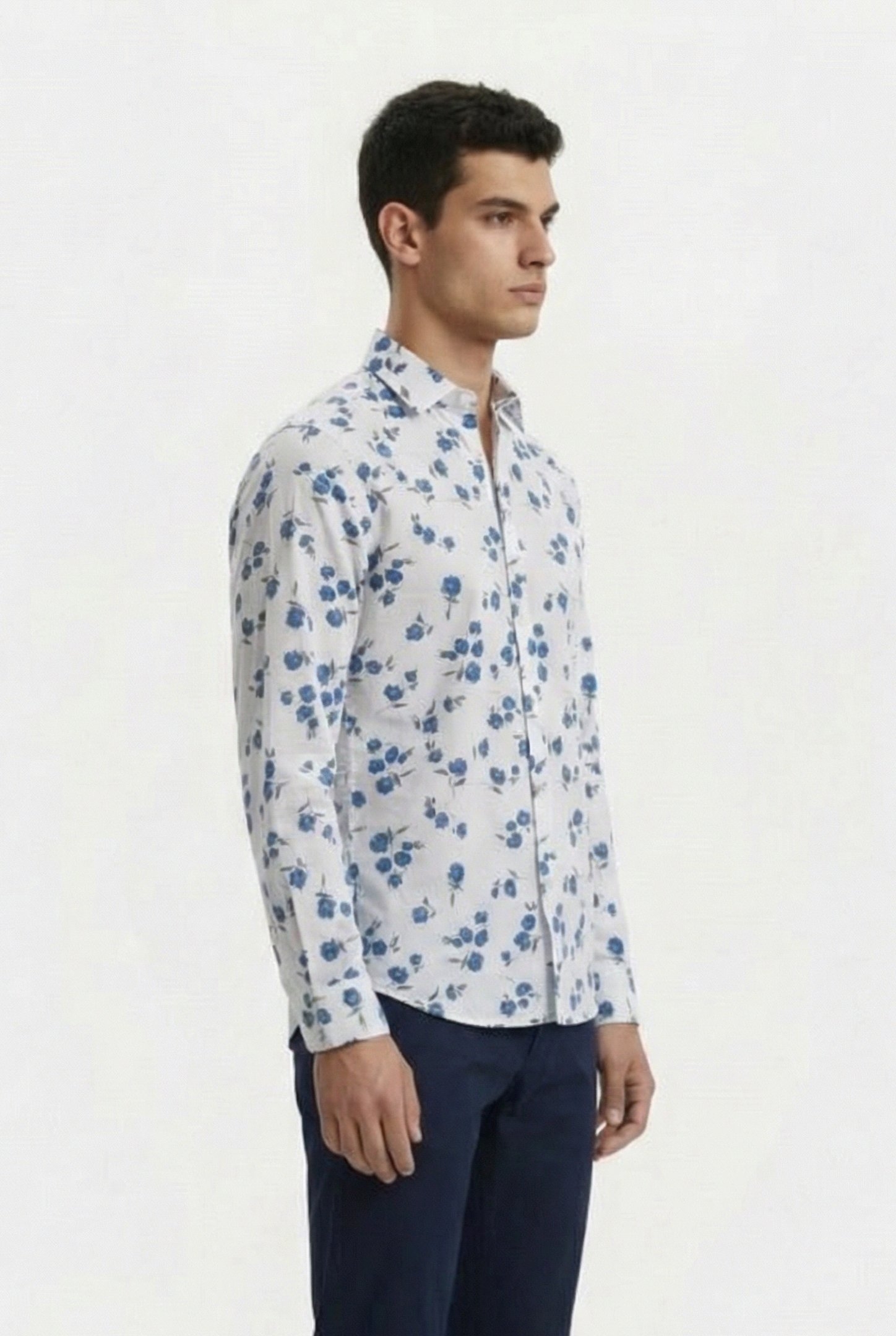 LARGE FLORAL CUT LONG SLEEVE SHIRT WHITE 3