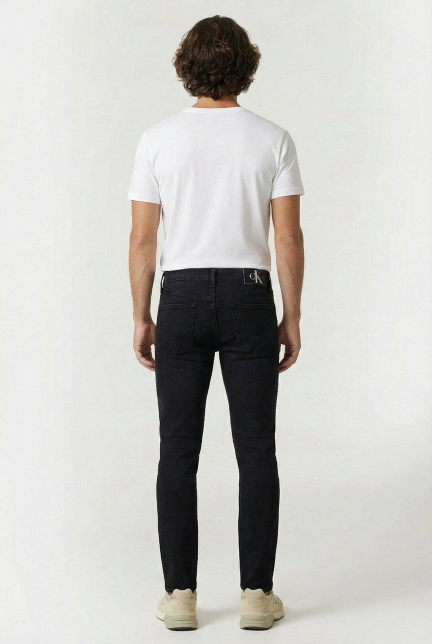 SLIM TAPER DENIM BLACK 2