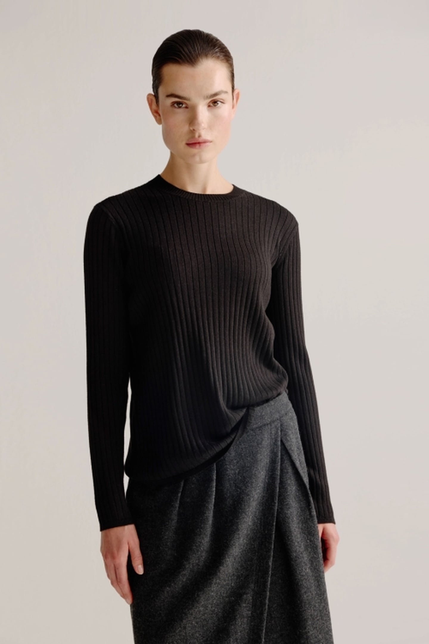 LILI SWEATER BLACK 2