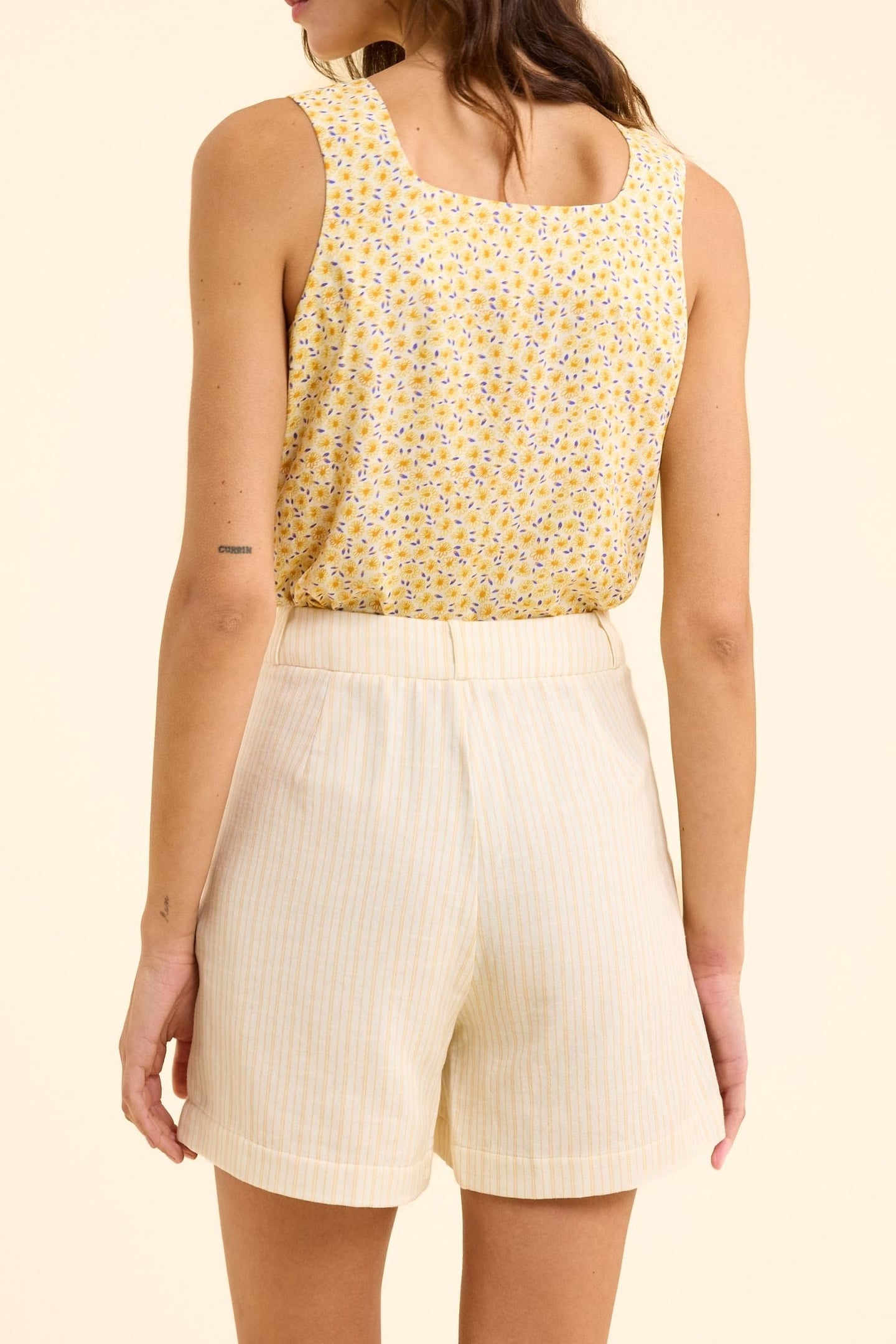 ECRU DENIM SHORTS WITH YELLOW STRIPES ECRU 4