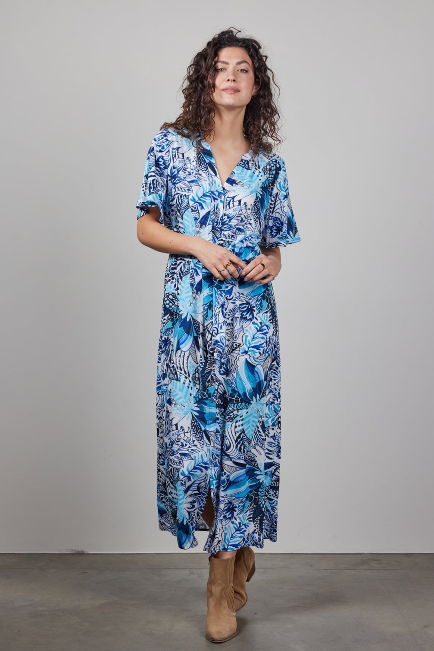 DRESS NOVA IN OFFWHITE WITH BLUE AZUR FUSION PRINT 2