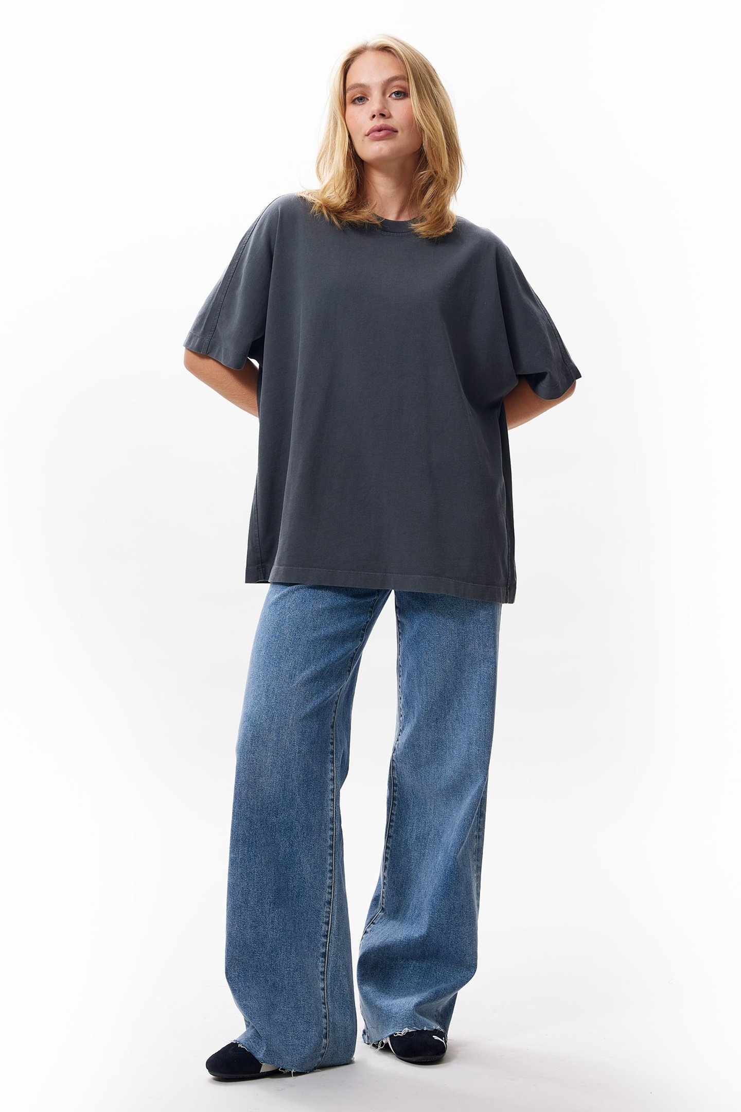 OVERSIZED TSHIRT CARBON 3