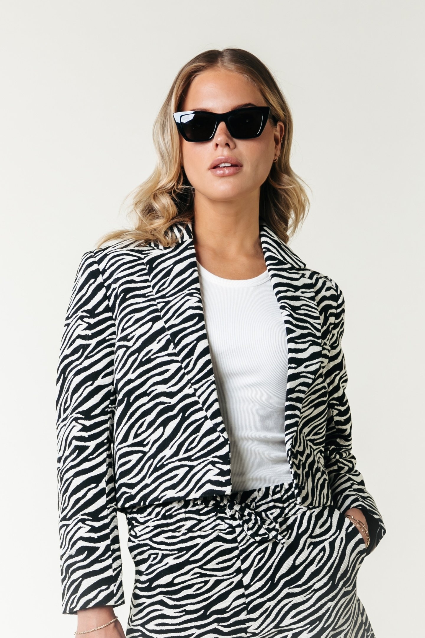 DENTE ZEBRA JACQUARD BLAZER BLACK/WHITE 2