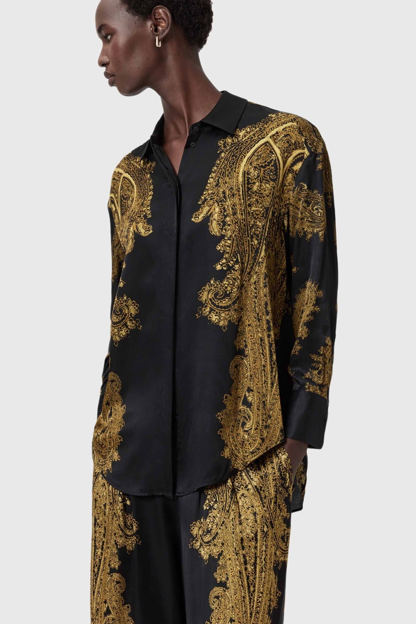 BERNIE SHIRT ELLA BLACK 2