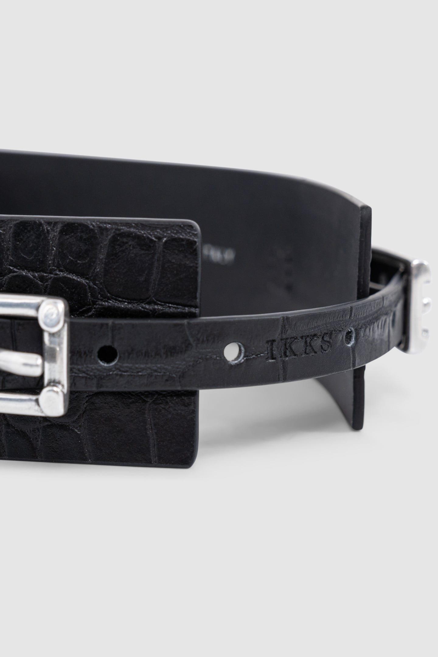 CROC-EMBOSSED LEATHER BLACK DRESS BELT 4
