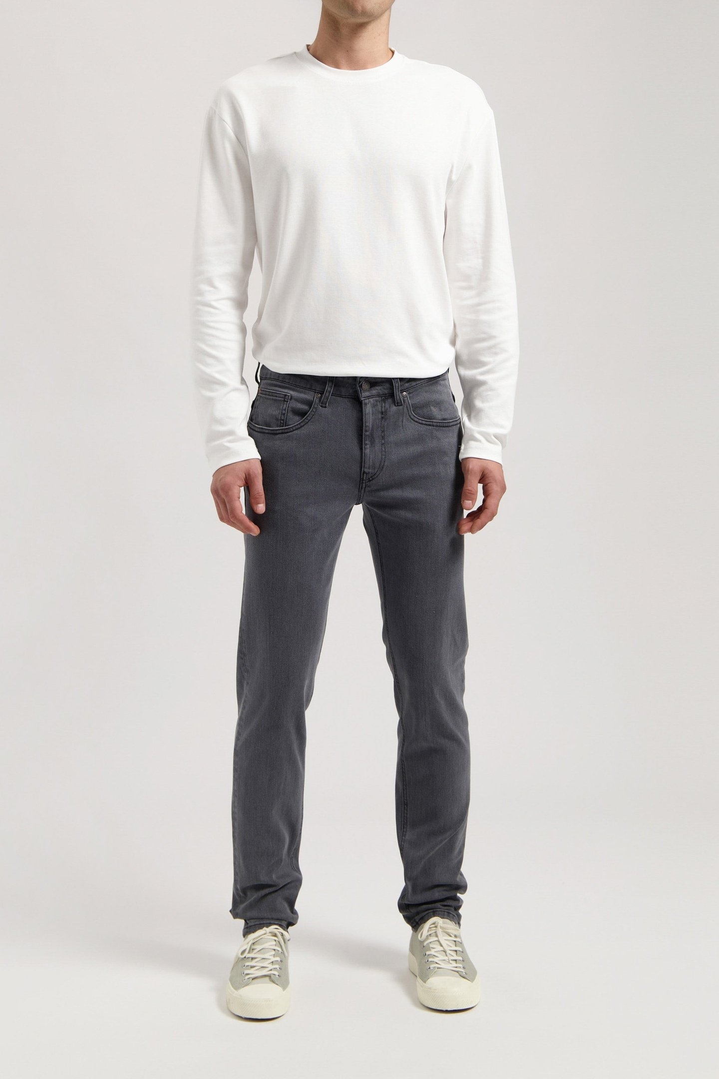 DUNN LOW TAPERED 03 GREY 2