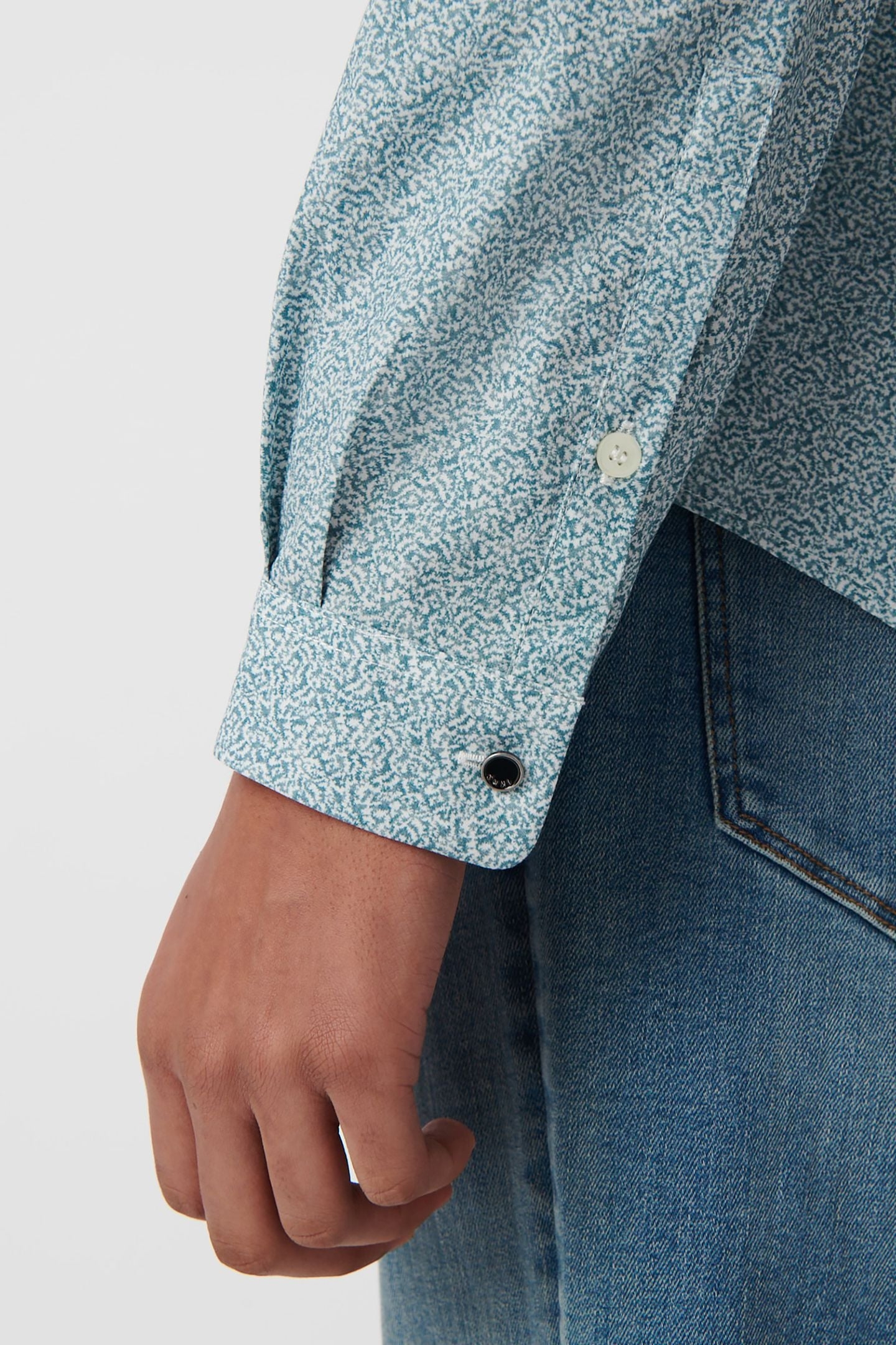 STORM SLIM SHIRT WITH CORAL PRINT 6