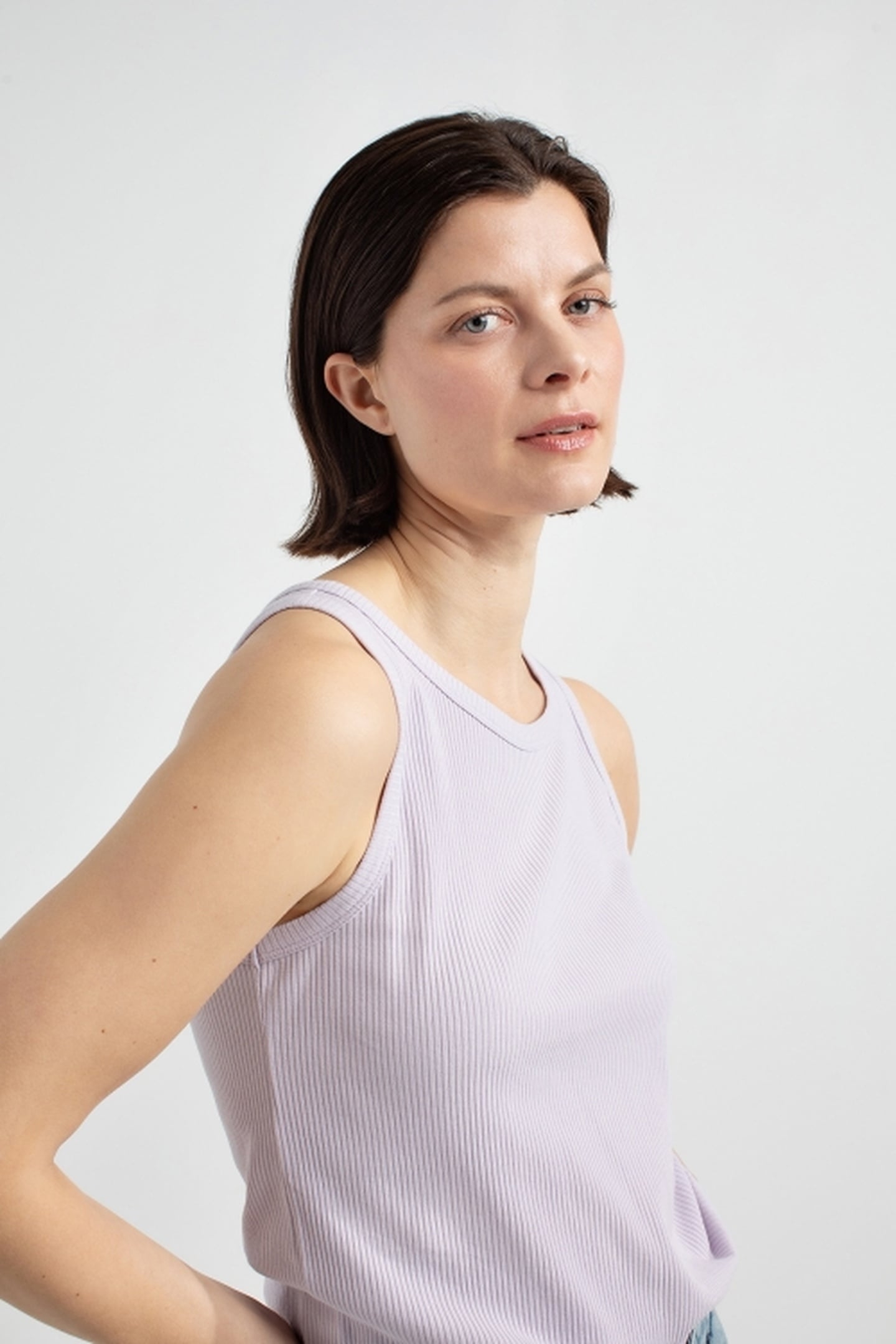 DOUTZEN TANK TOP LIGHT LILAC 2