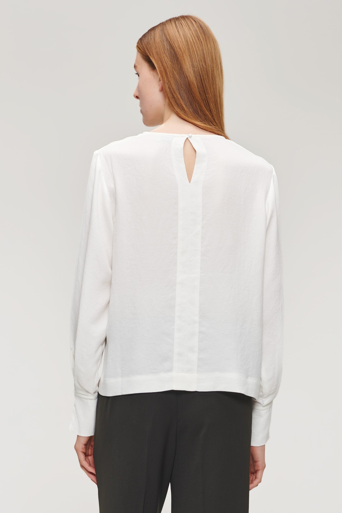 FLOU TOP OFF WHITE 2