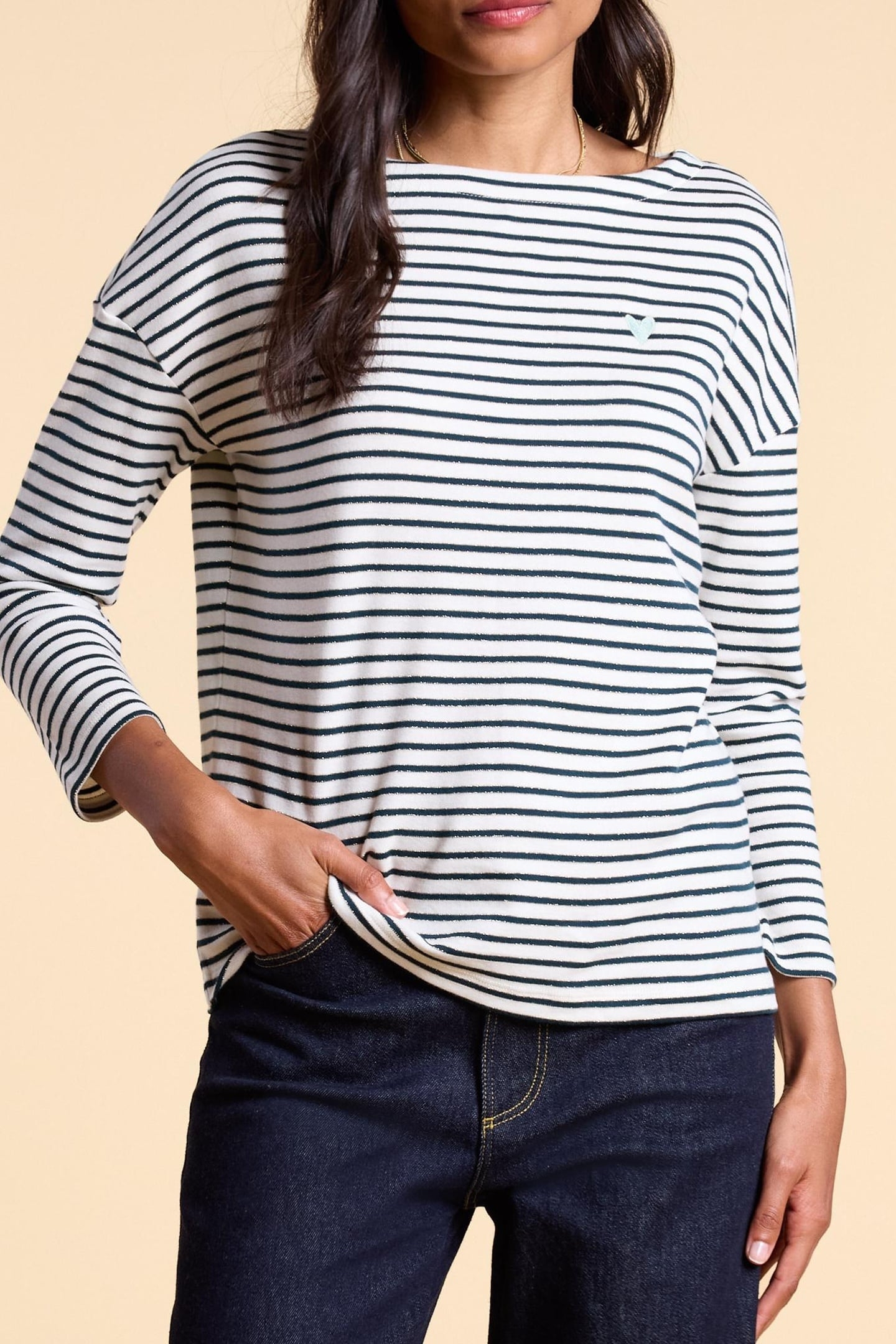 ECRU, NAVY, GOLD STRIPED T-SHIRT, EMBROIDERED HEART ECRU 1