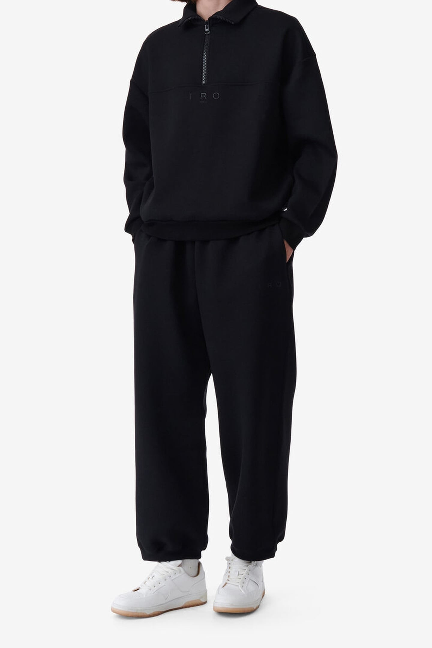 IQPAW23804 TROUSER BLACK 1