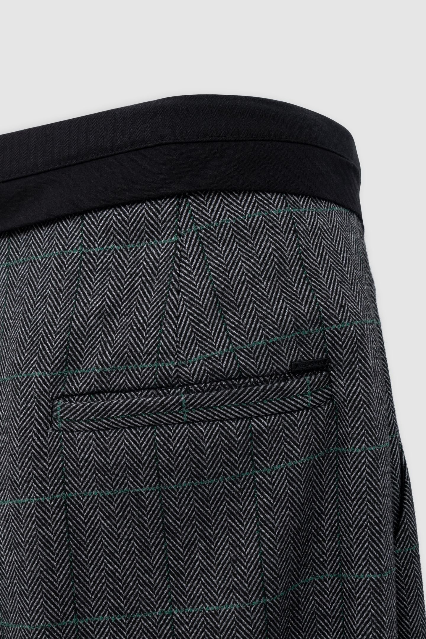 BLACK HERRINGBONE CHECK SUIT PANTS 6