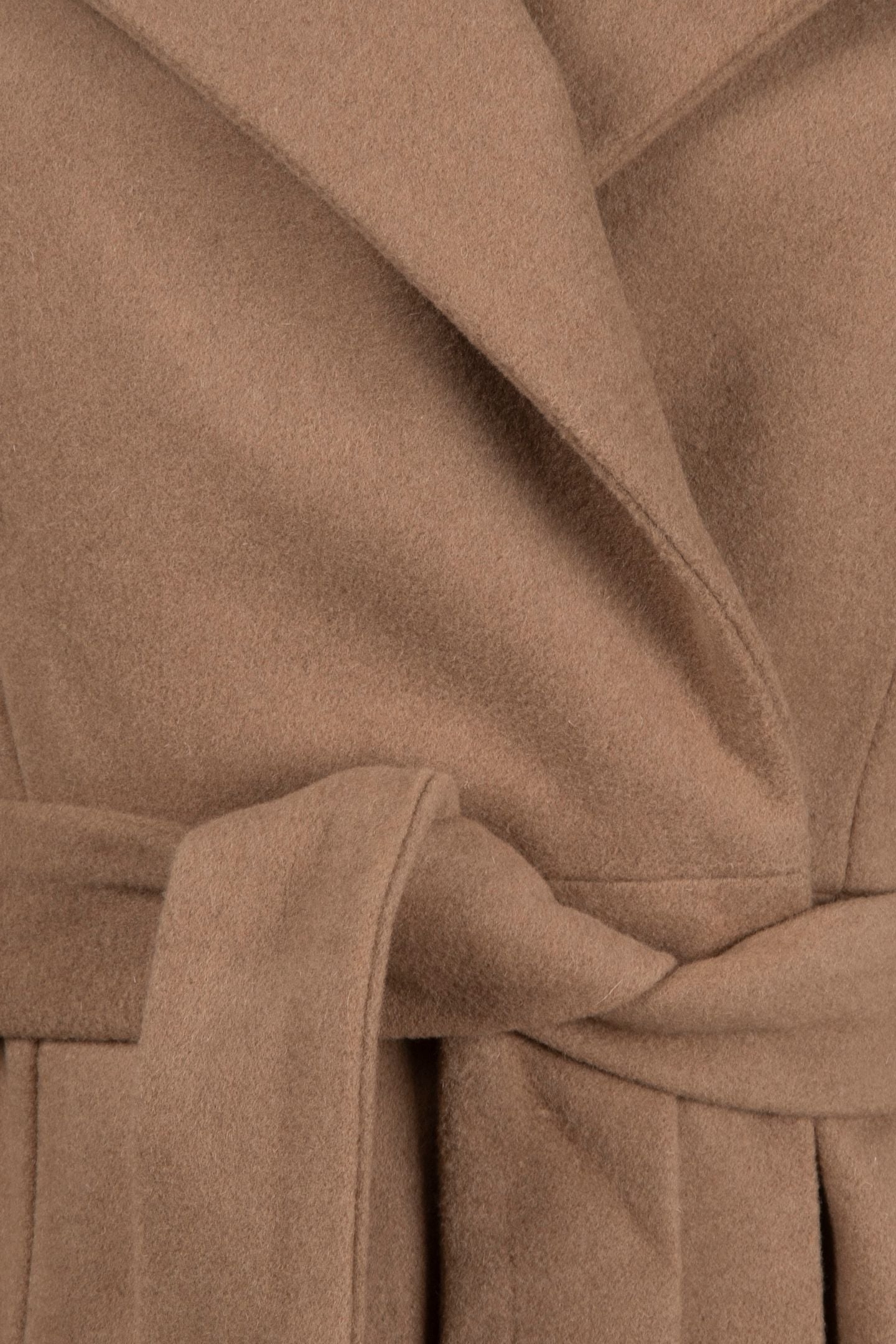 PLATFORM FELT CROSSOVER COAT CAMEL 3