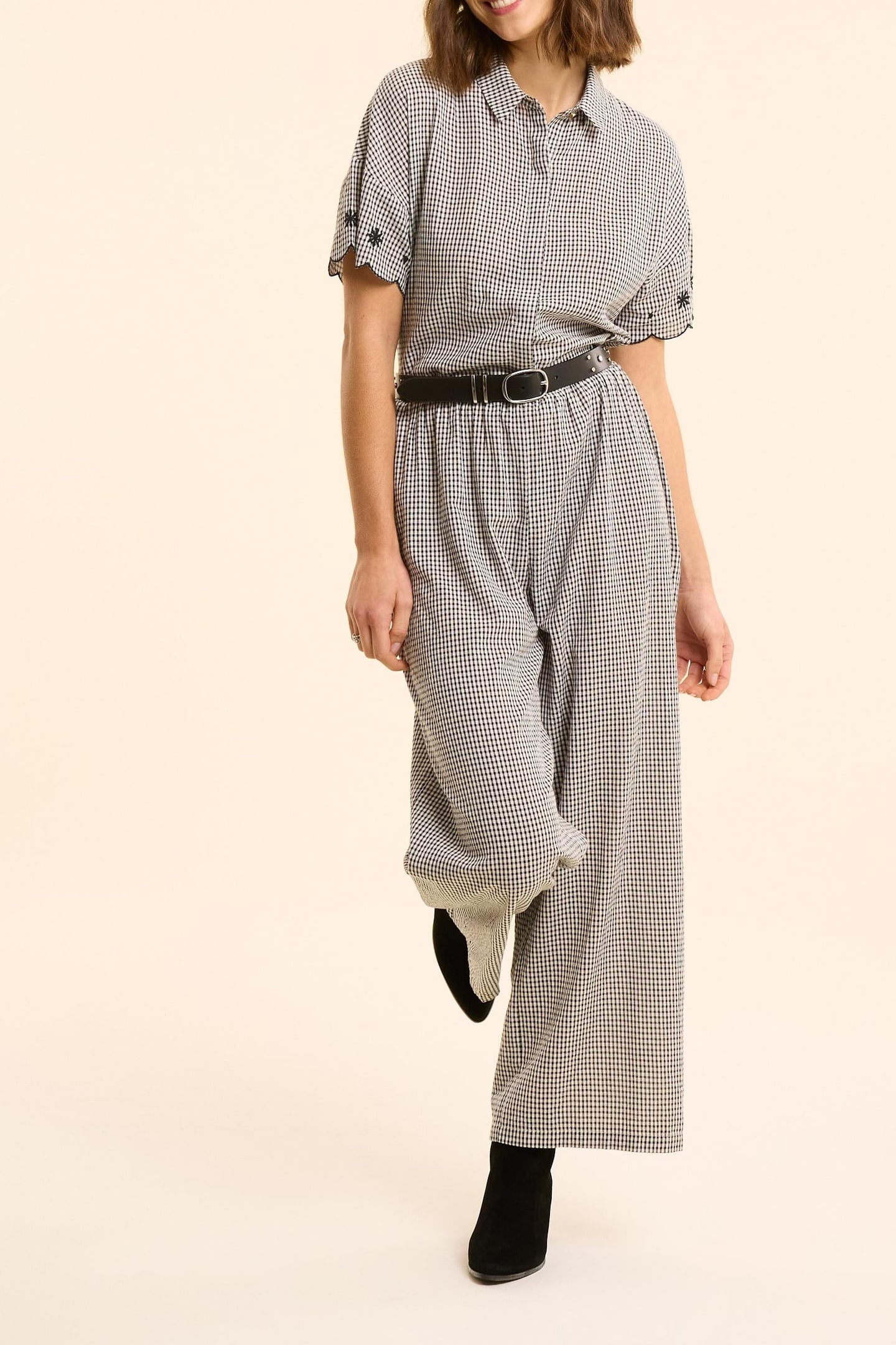 GINGHAM PATTERN TROUSER SUIT WITH EMBROIDERY ECRU 2