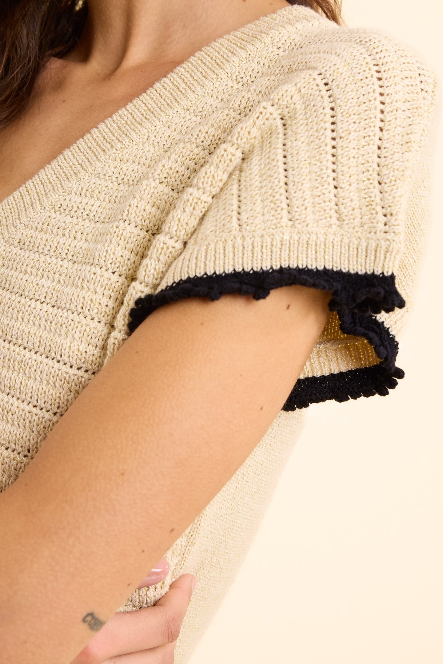 GOLD KNIT SWEATER WITH BLACK EDGES ECRU 5