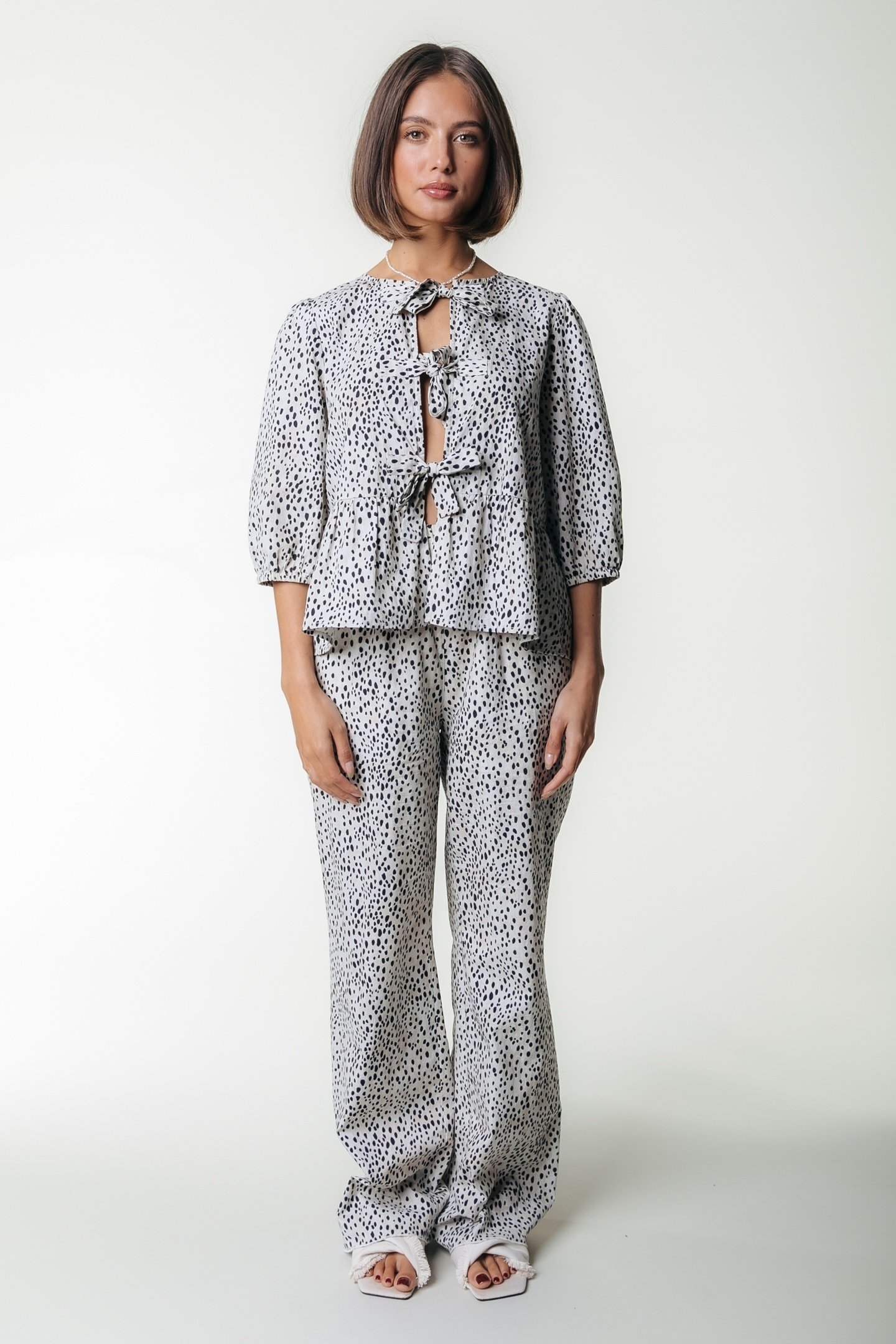 MELODY CHEETAH STRAIGHT PANTS BEIGE 1