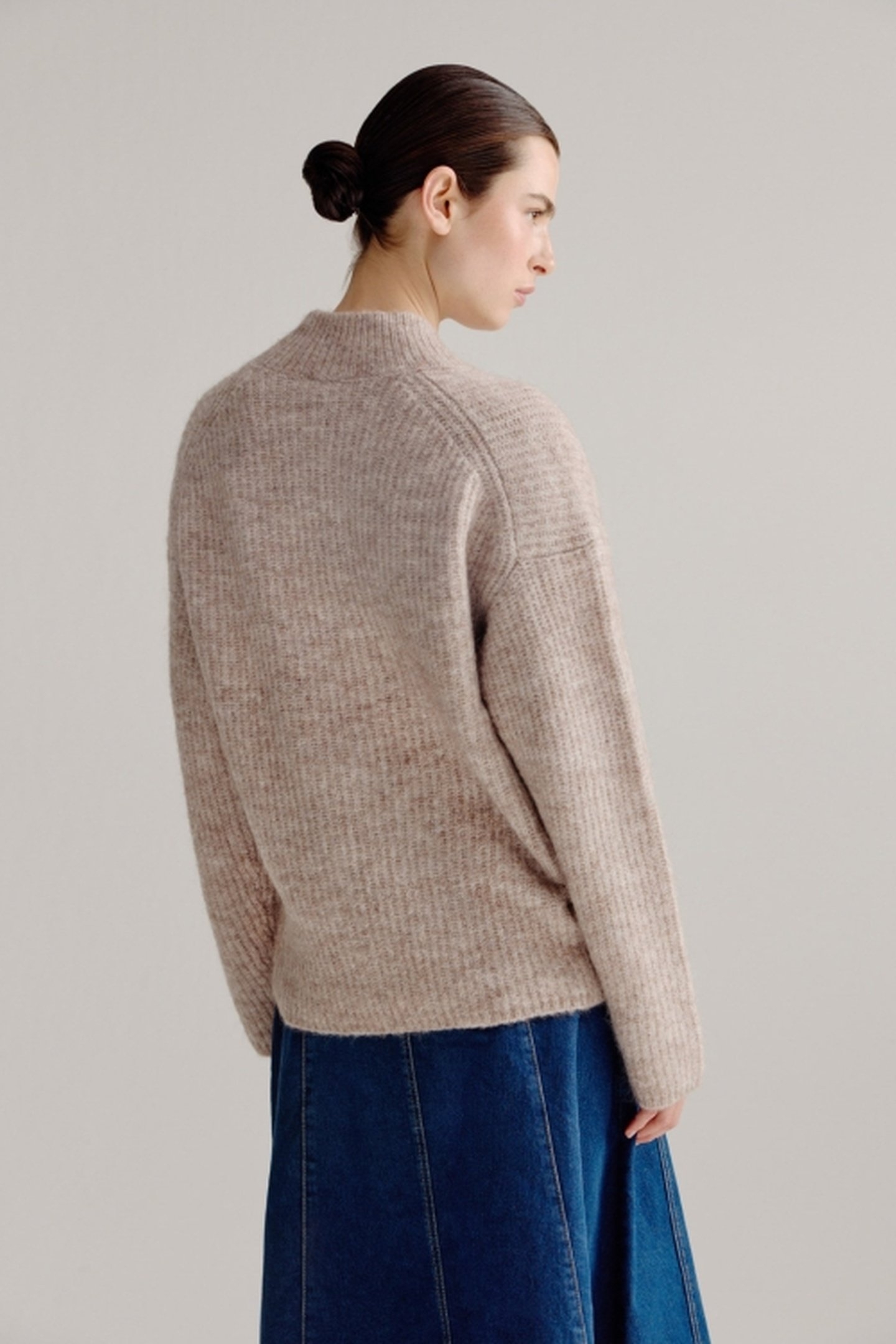 LARISSA SWEATER SAND 4