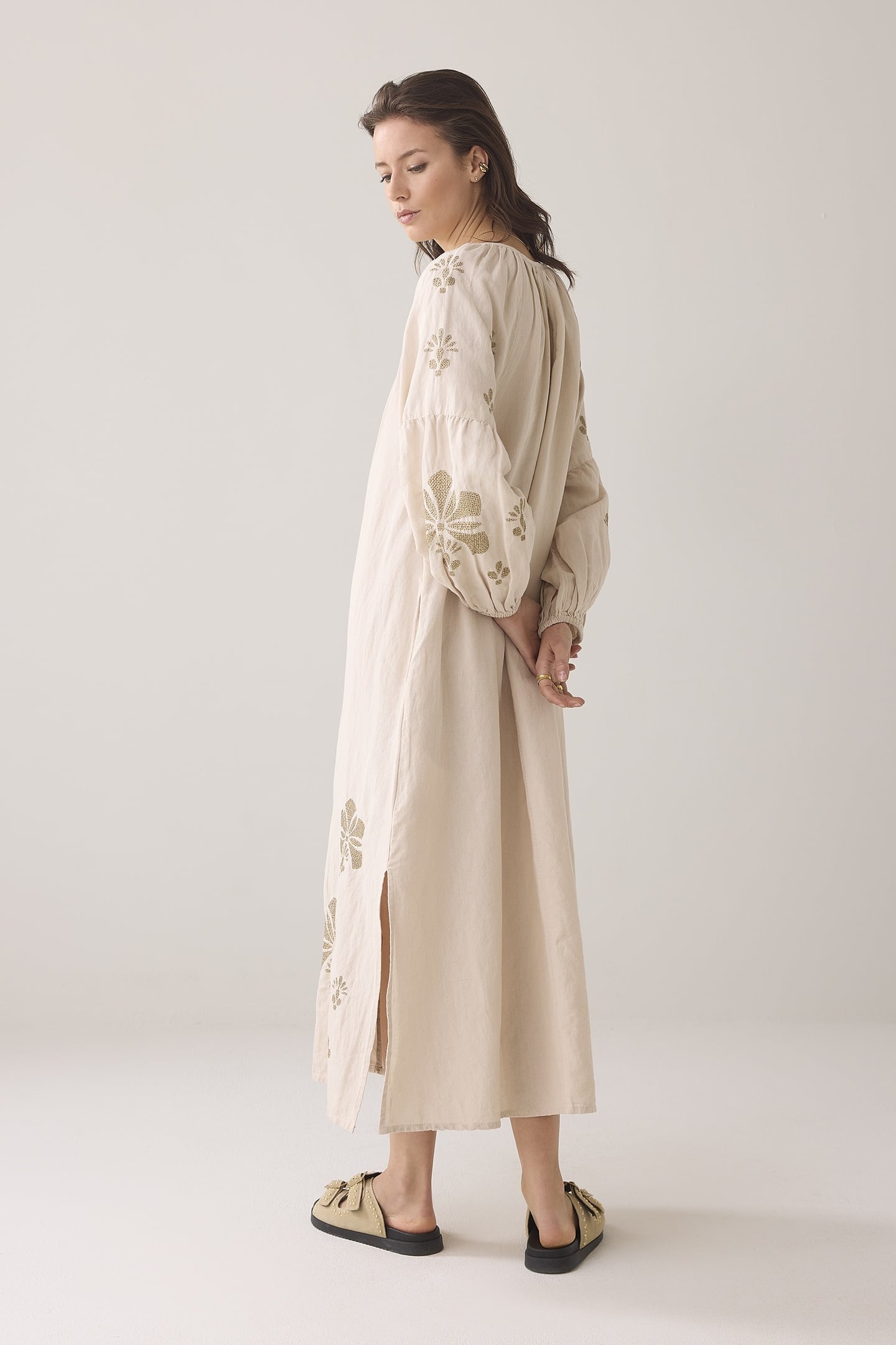 LONG DRESS LINEN HEAVY EMBROIDERY PEBBLE BEIGE 2