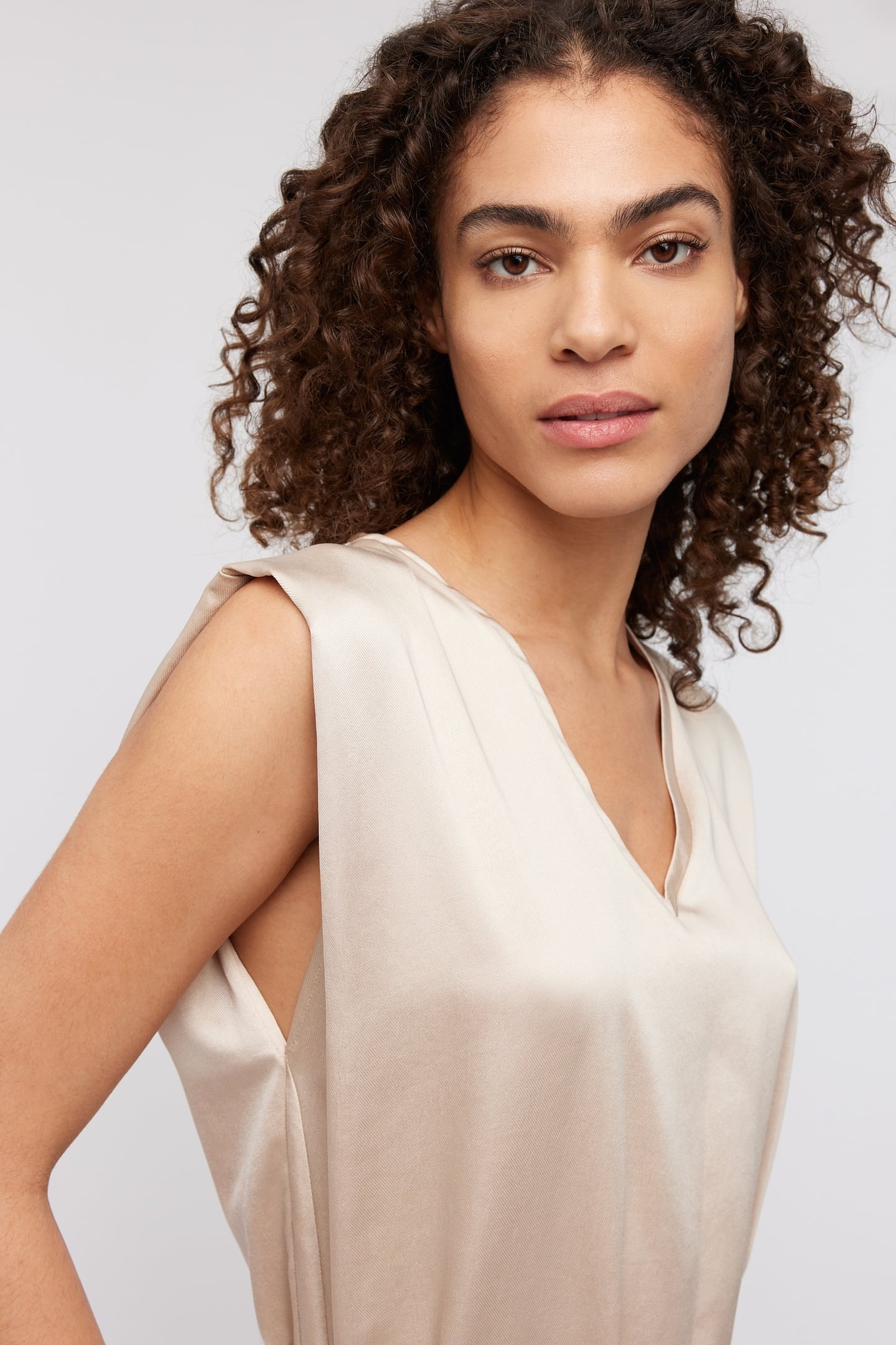 TALISSA DRESS SAND 8