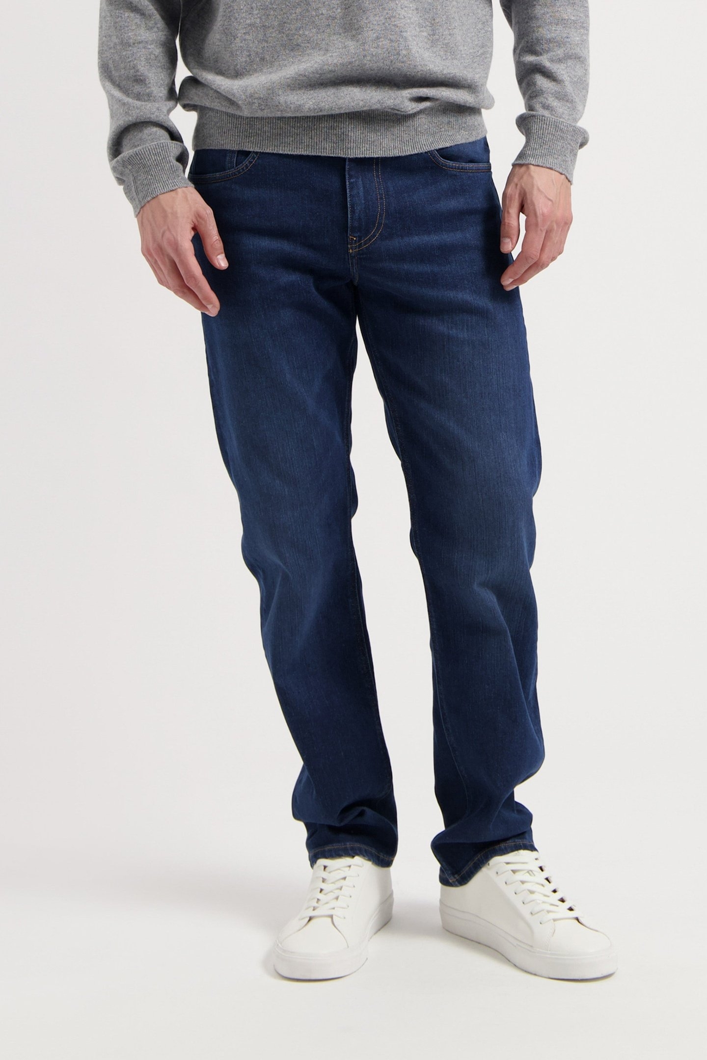 BRYCE MID STRAIGHT MEDIUM DARK 1