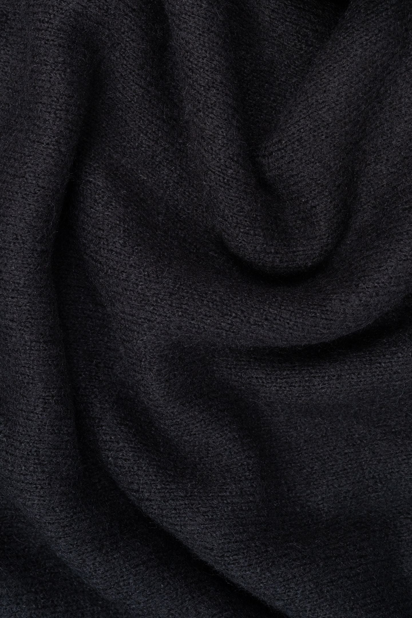 BLACK KNIT STAR SWEATER 4