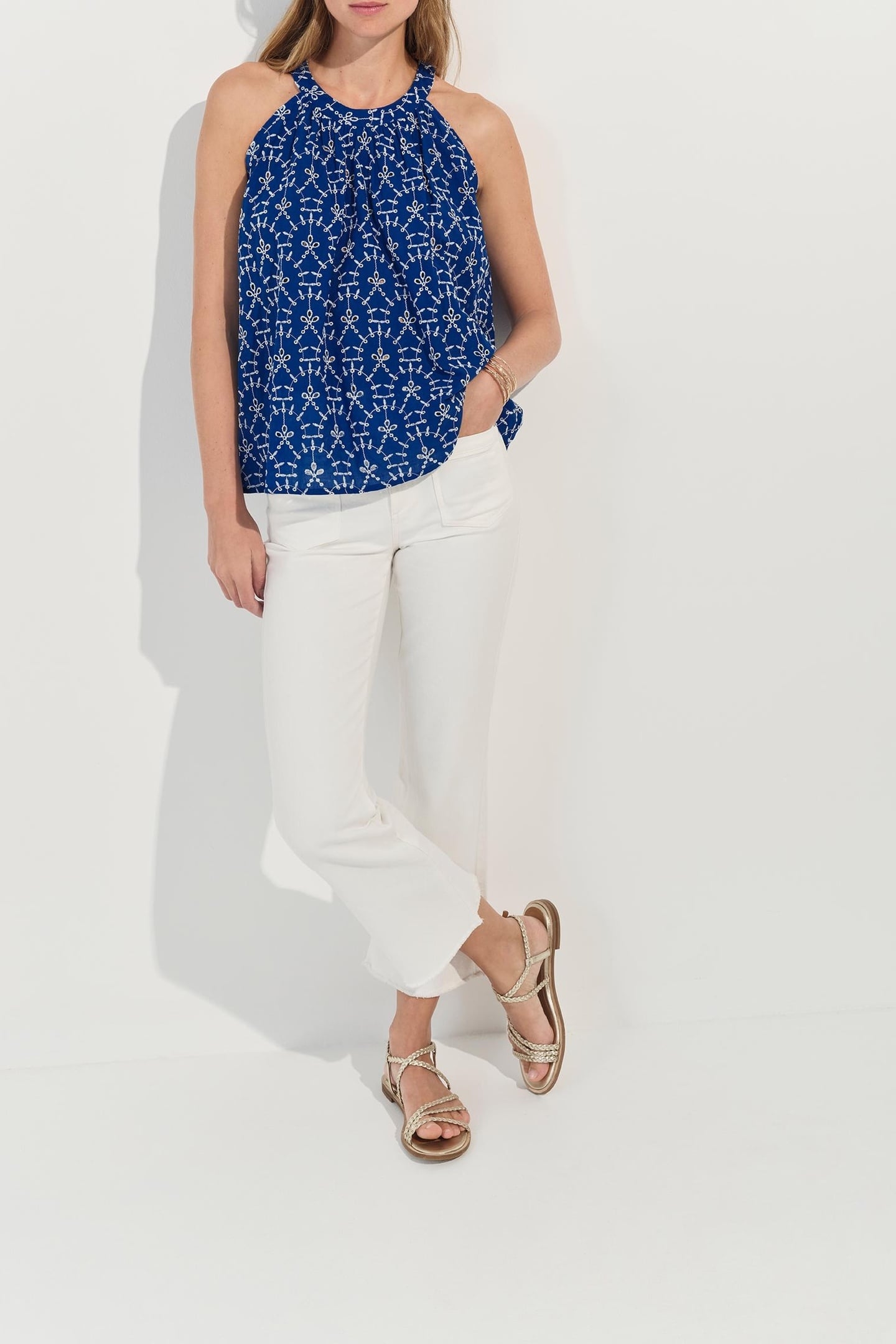 CORTES - BLUE SLEEVELESS TOP WITH ALL-OVER EMBROIDERY 3