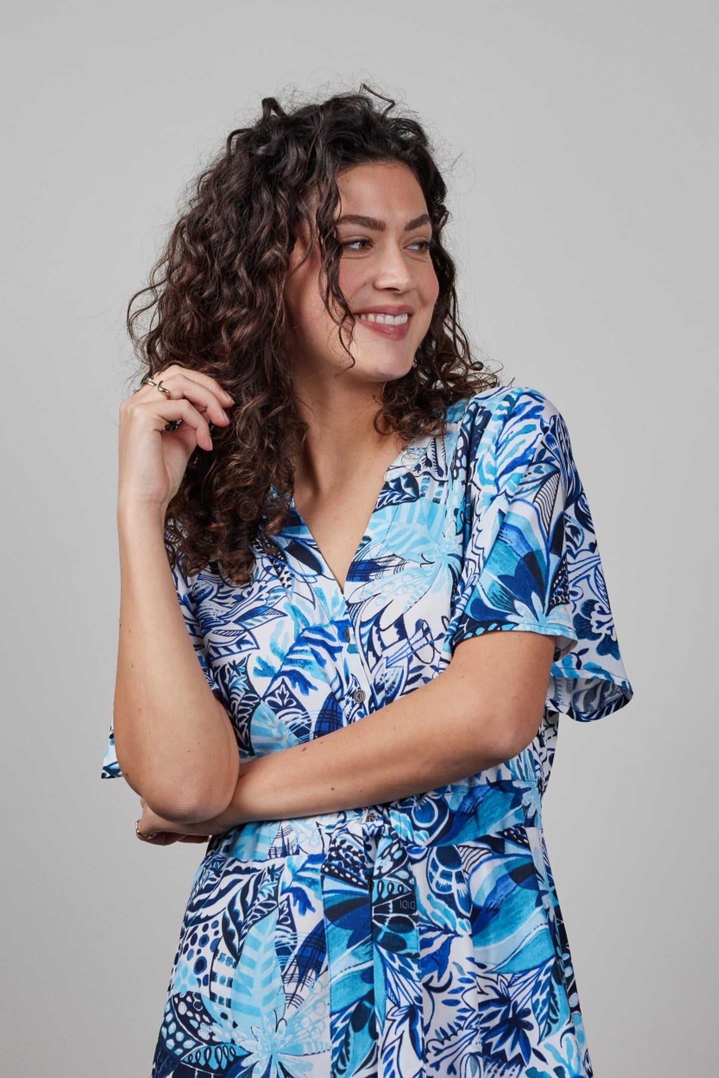 DRESS NOVA IN OFFWHITE WITH BLUE AZUR FUSION PRINT 4