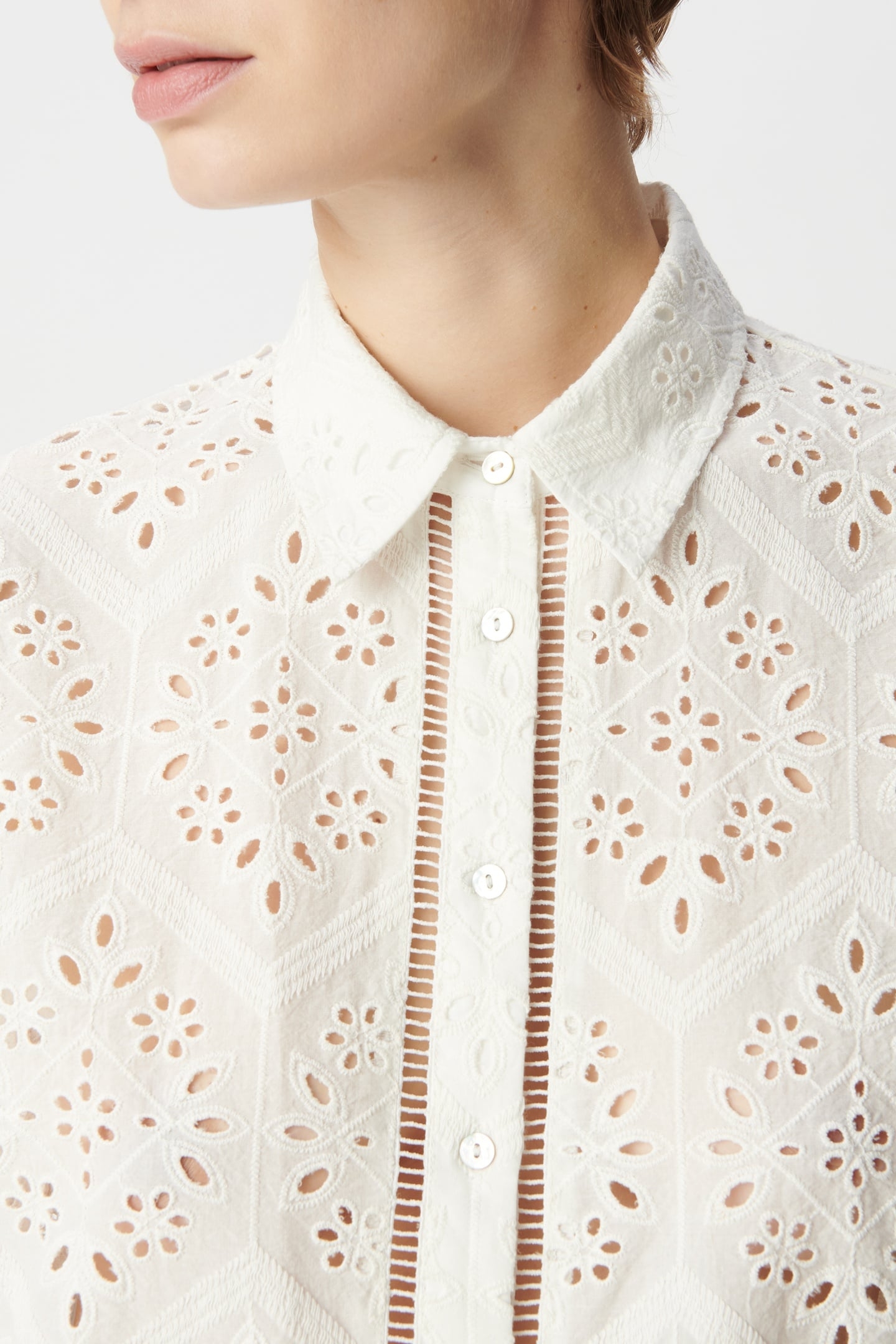 WHITE ORGANIC COTTON SHIRT, BRODERIE ANGLAISE 5