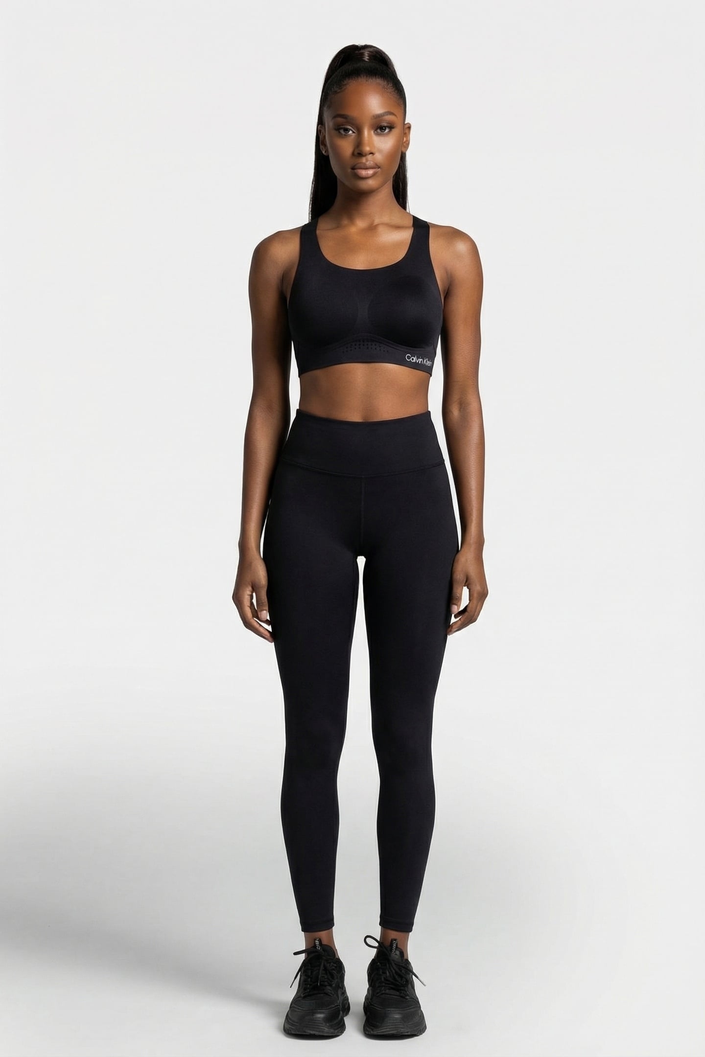 INVISIBLES HIGH SUPPORT BRA BLACK 1