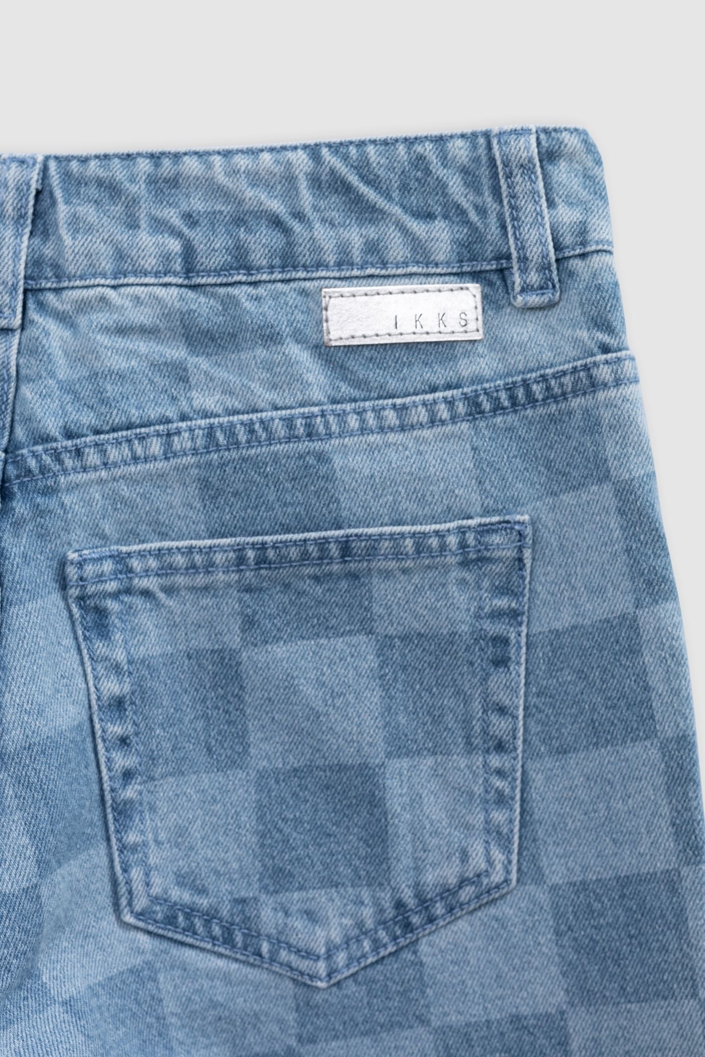 MOM BLUE WATERLESS CHECKERBOARD JEANS 7