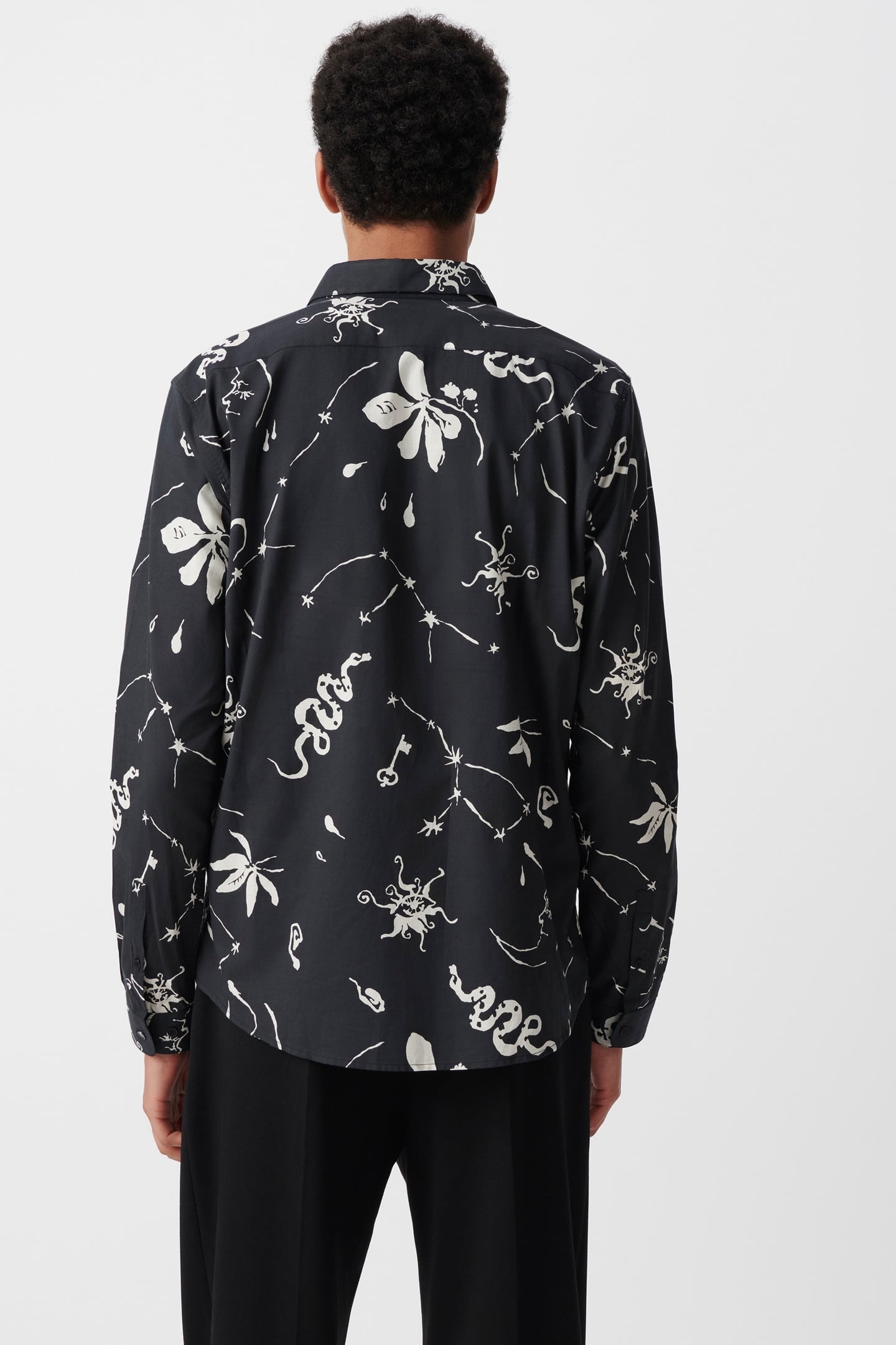 BLACK REGULAR SHIRT WITH STAR PRINT 3