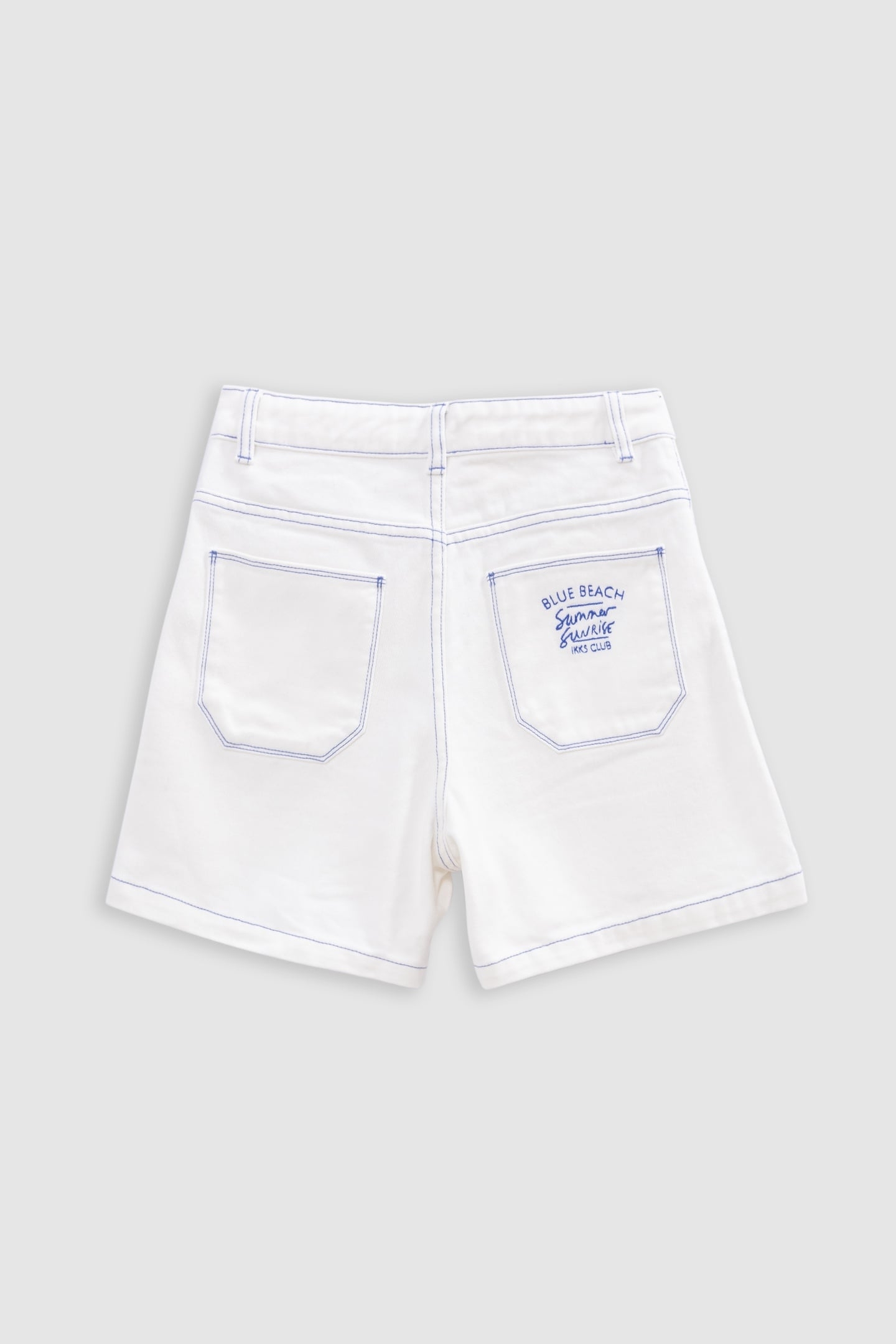 WHITE DENIM SHORTS WITH BLUE STITCHING 2