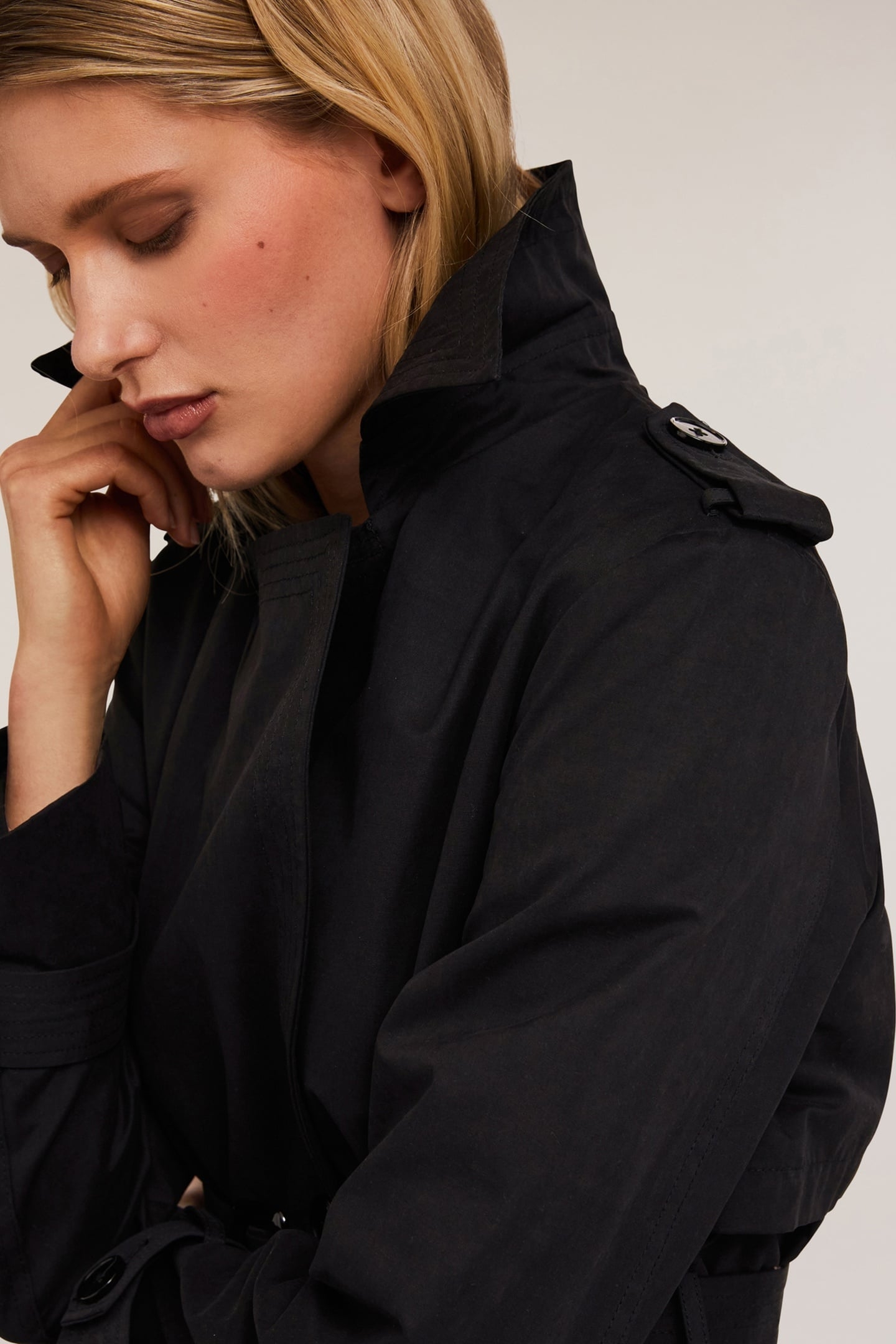 DOUBLE-BREASTED TECHNICAL FABRIC TRENCH-COAT BLACK 4