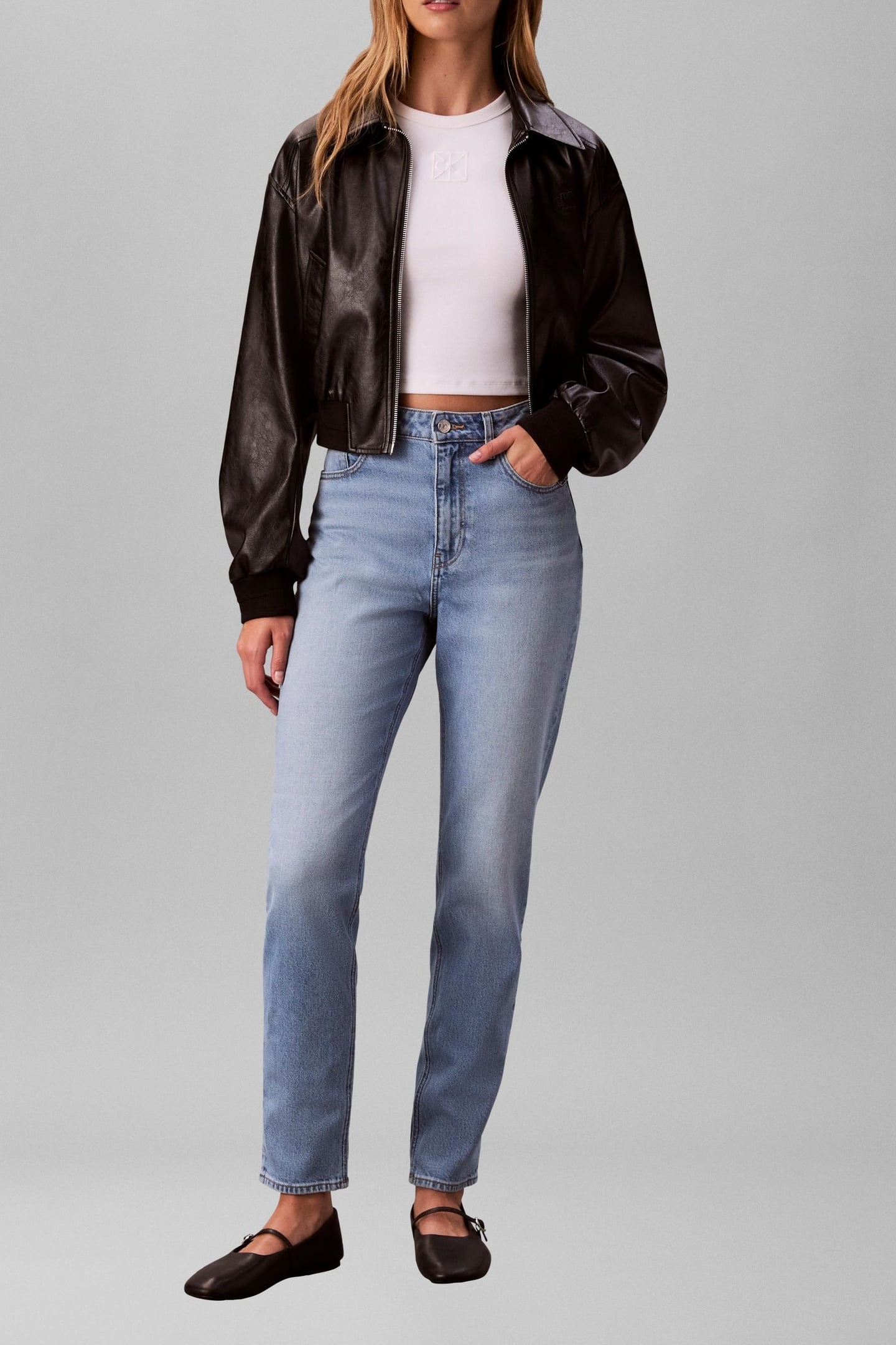 NEW MOM JEAN PANAMA 1