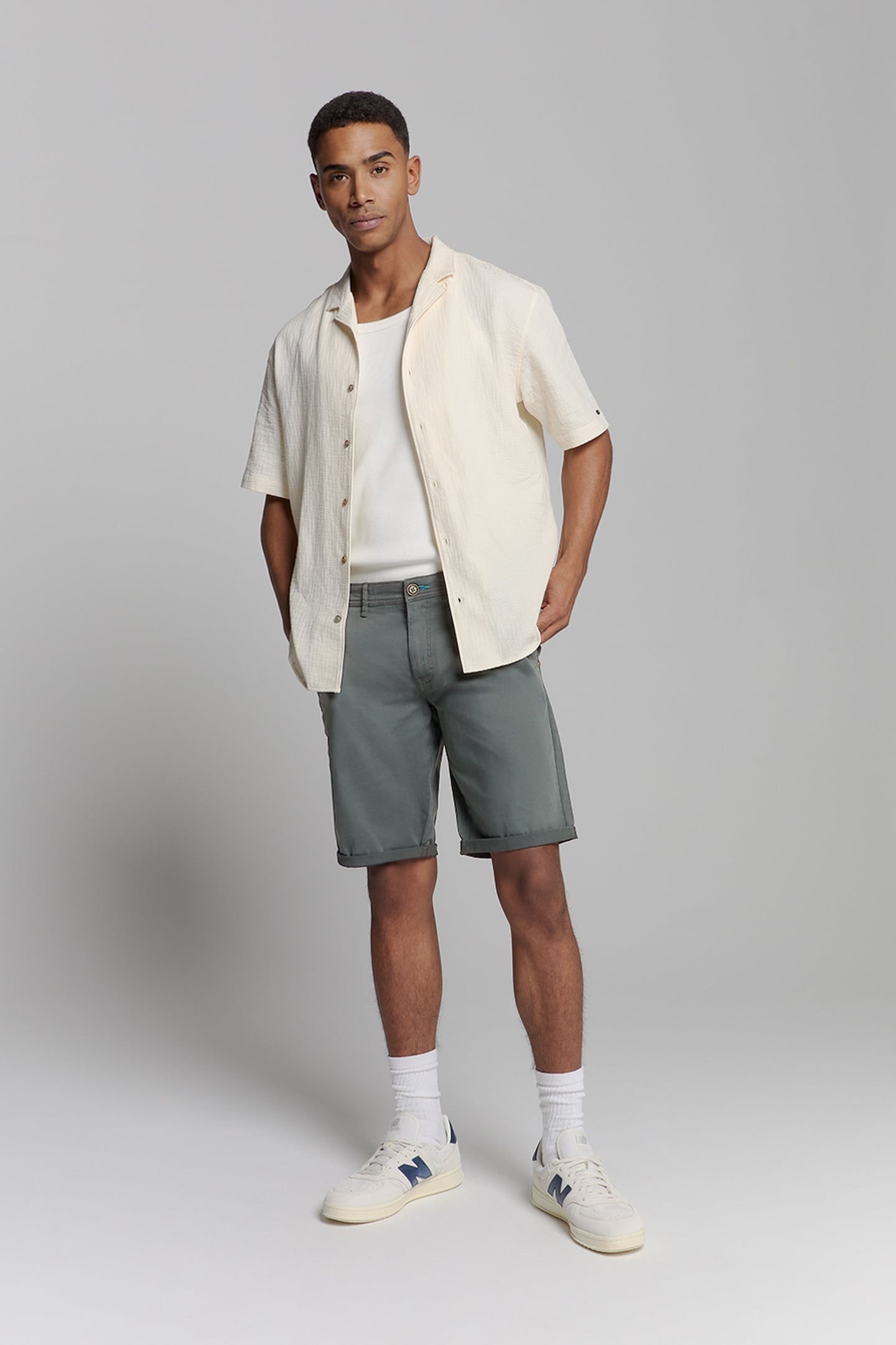 SHORT CHINO GARMENT DYED TWILL STRETCH DARK STEEL 3