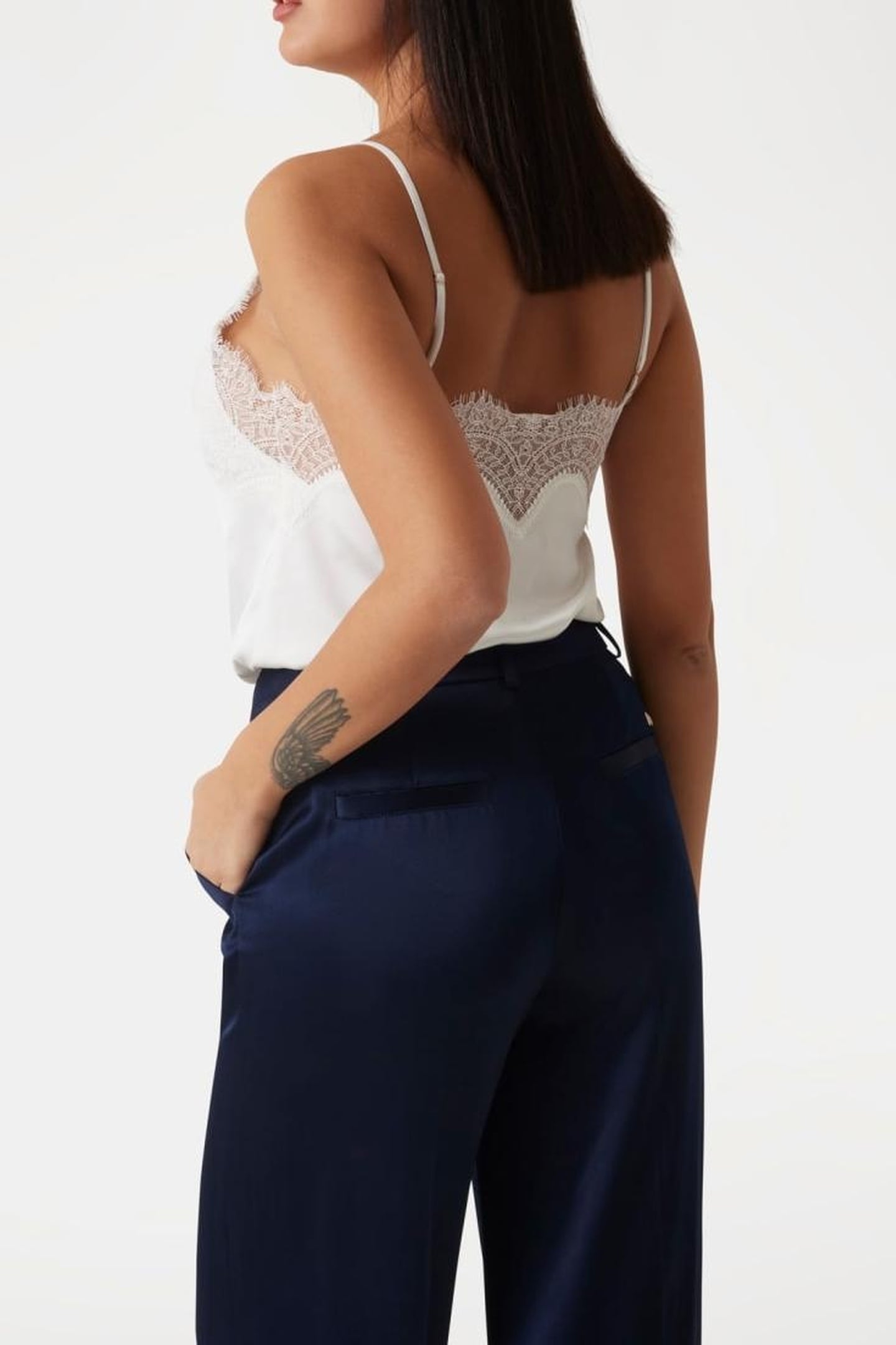 MARCIANO BY GUESS INSTINCT CAMI TOP MACADAMIA 3