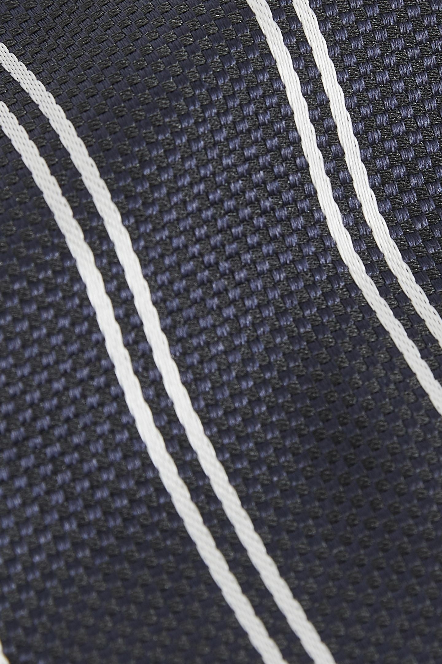 STRIPE SILK BLEND TIE NAVY 5