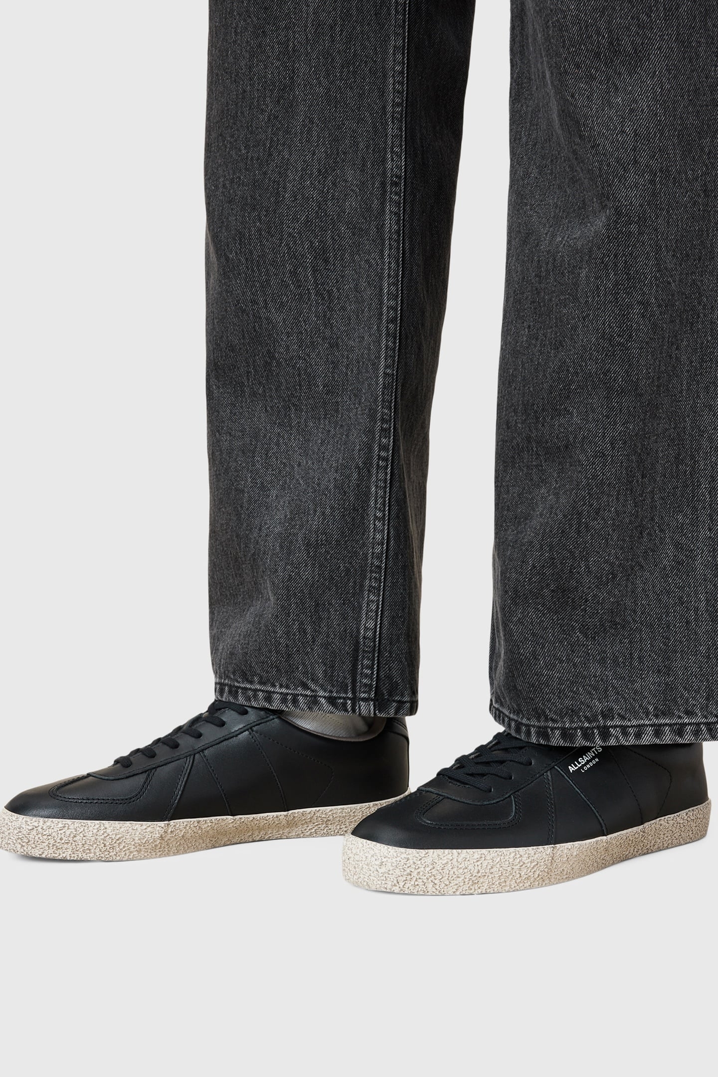 JAIMEE LTHR LOW TOP BLACK/WHITE 1