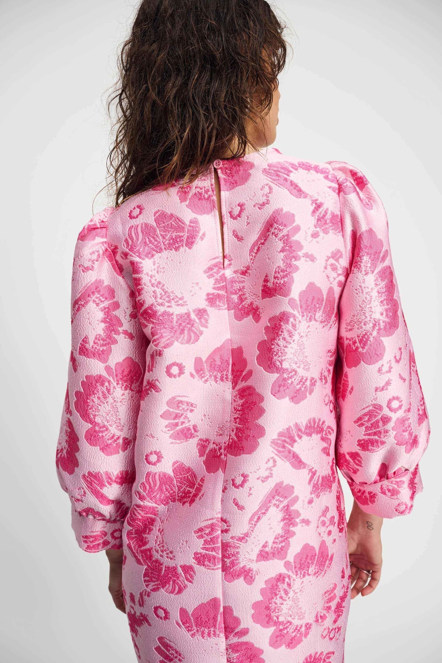 DRESS - FLORAL JACQUARD RASPBERRY 5